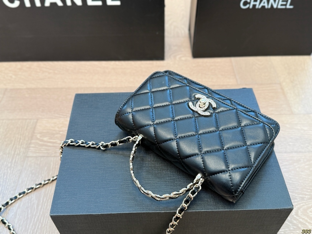 cc-new-arrival-woc-chain-bag-size-19-12-cm-887