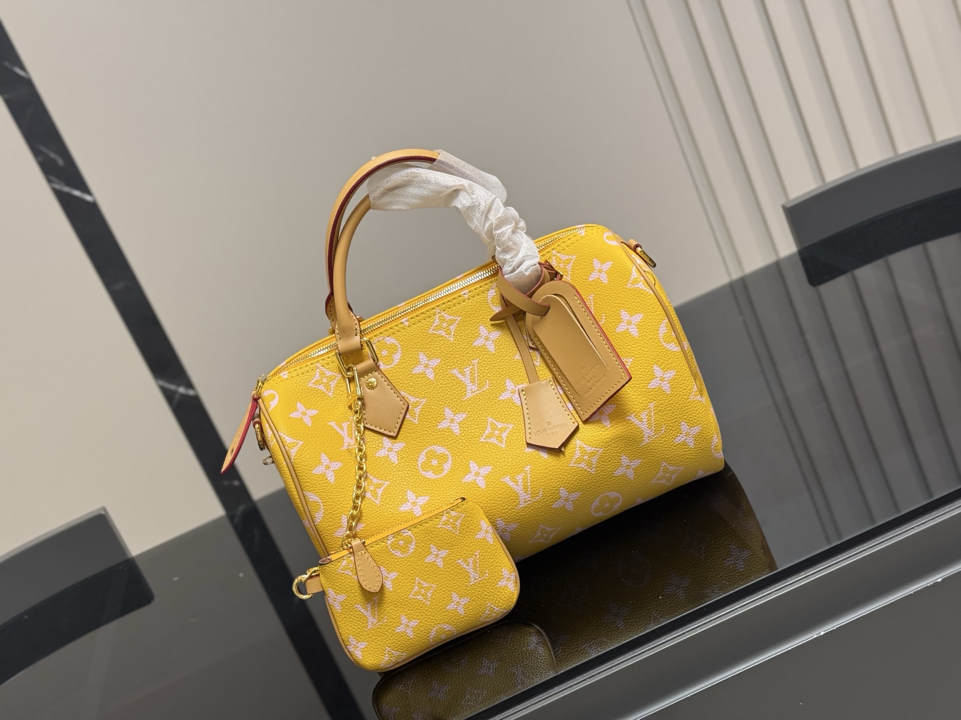 louis-new-arrival-speedy-30-strawberry-bag-size-30-cm-4232