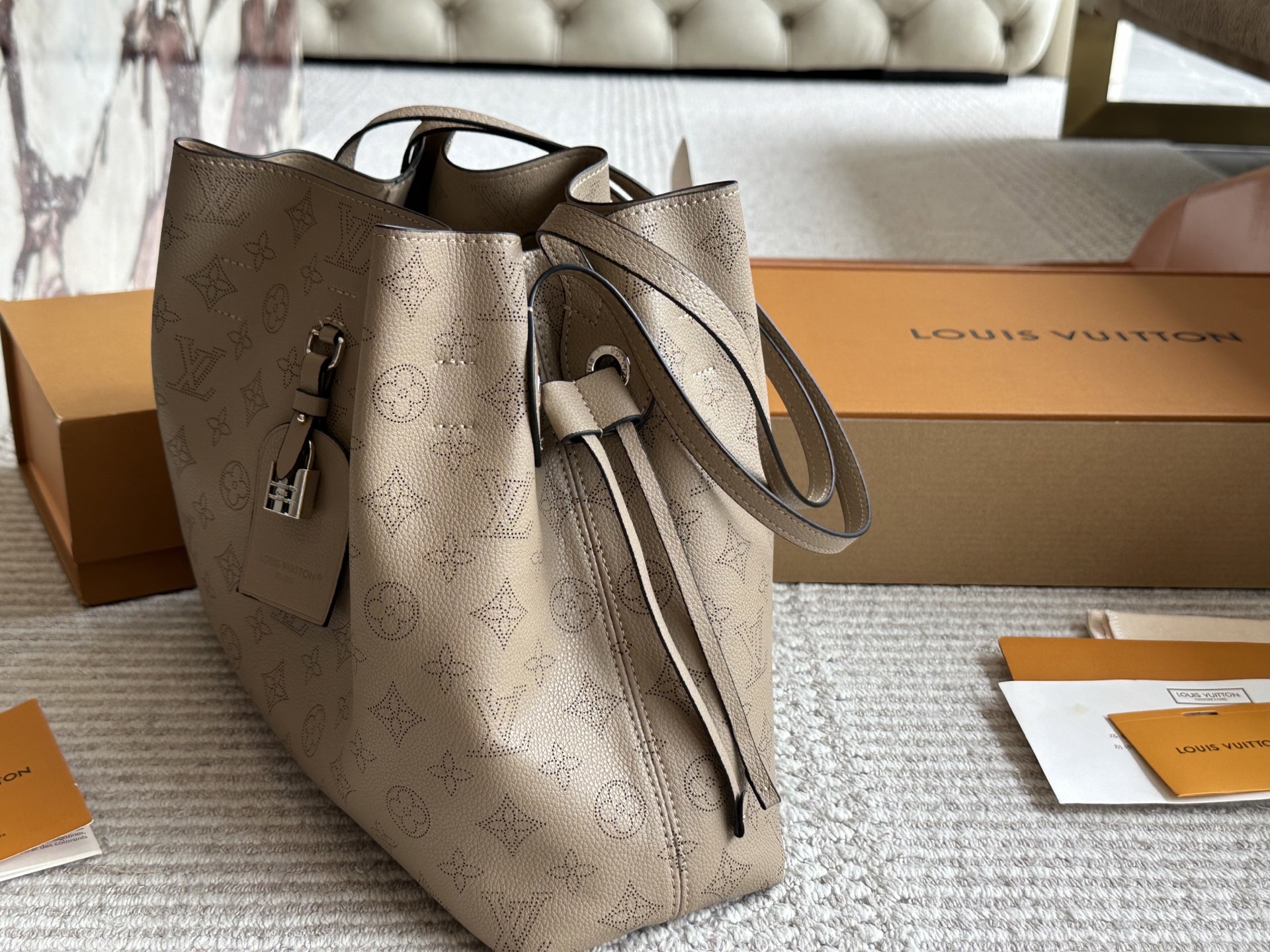 louis-new-arrival-shopping-tote-bag-size-33-27cm-3315