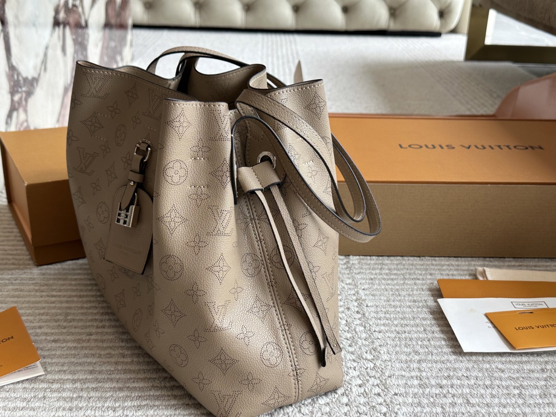 louis-new-arrival-shopping-tote-bag-size-33-27cm-3315