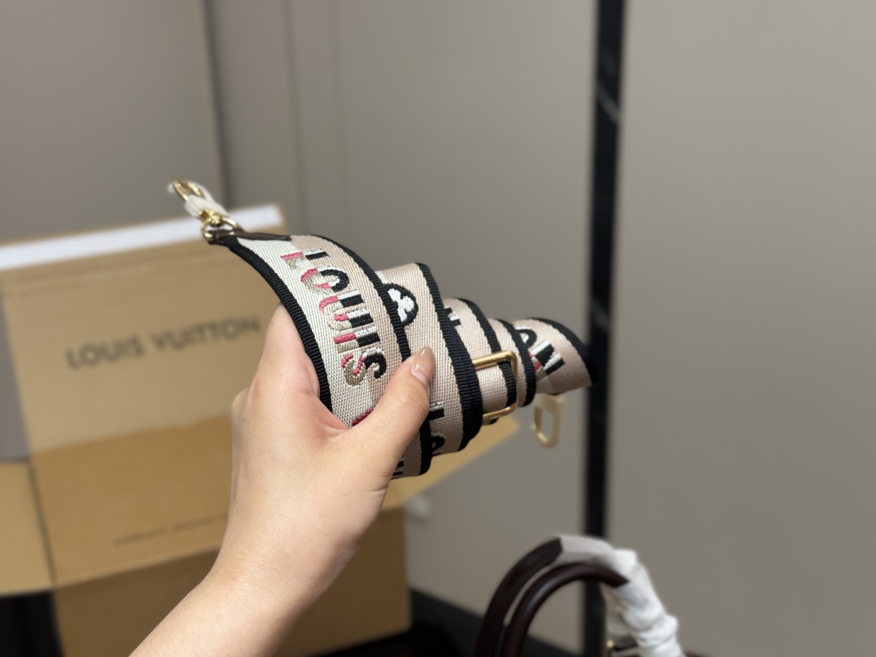 Louis new arrival SPEEDY 20 bag size:20*15 cm