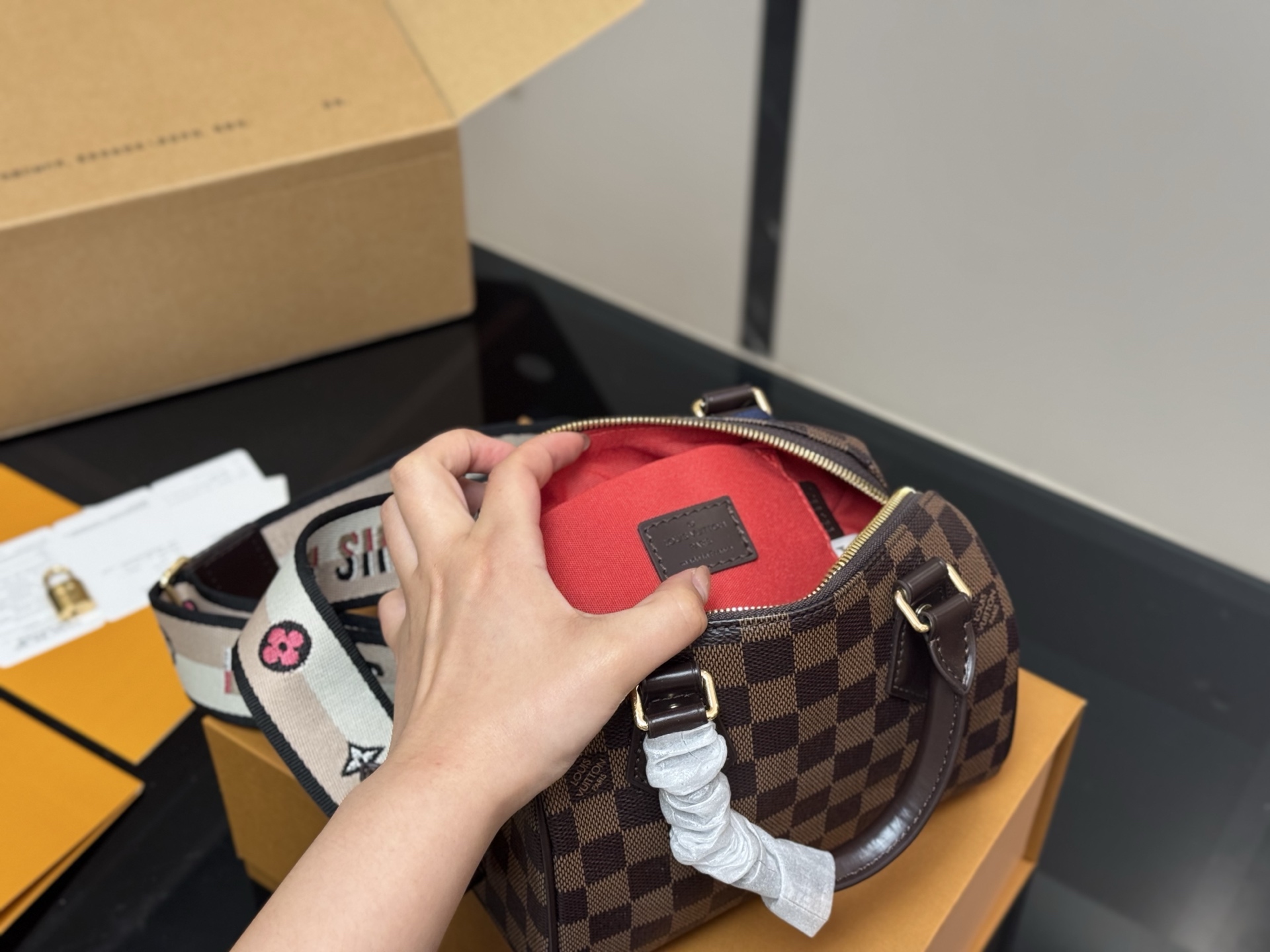 Louis new arrival SPEEDY 20 bag size:20*15 cm