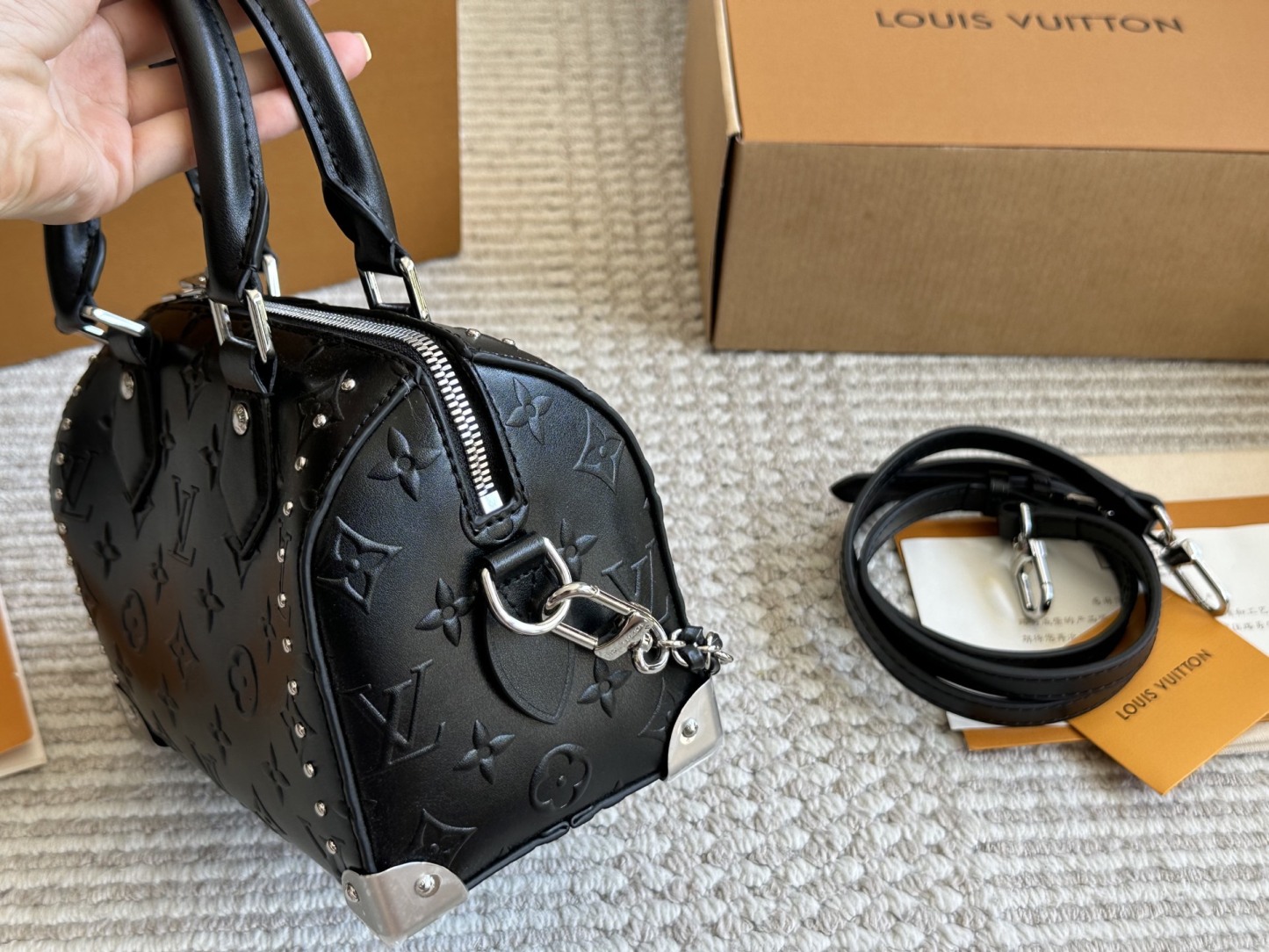 Louis new arrival black NANO SPEEDY bag size: 20*14cm