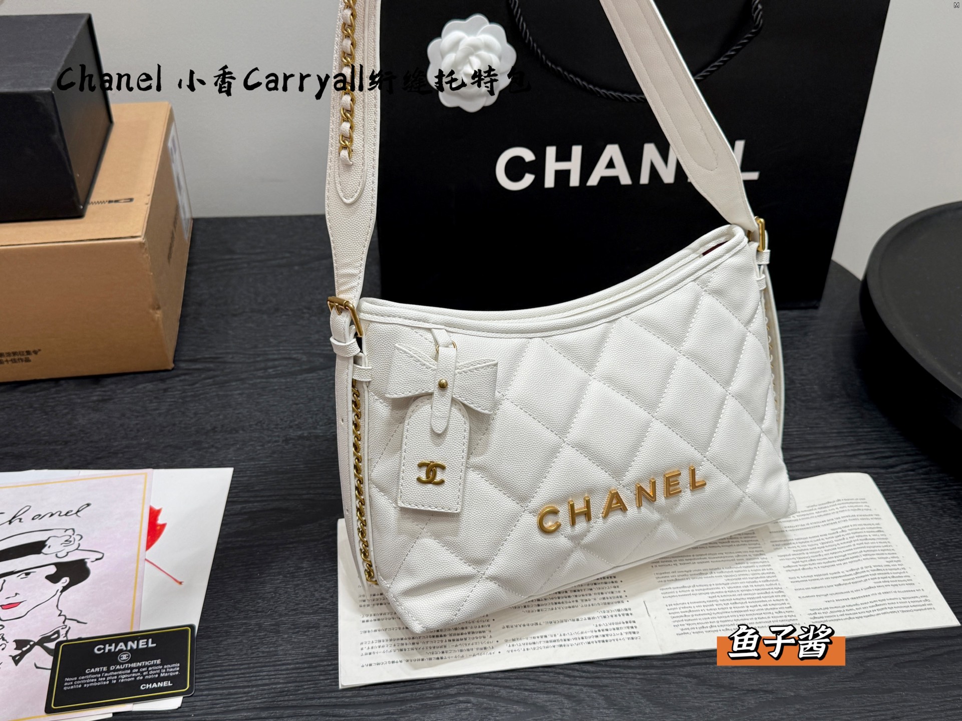 cc-new-arrival-carryall-tote-hobo-bag-size-31-24-cm-8488