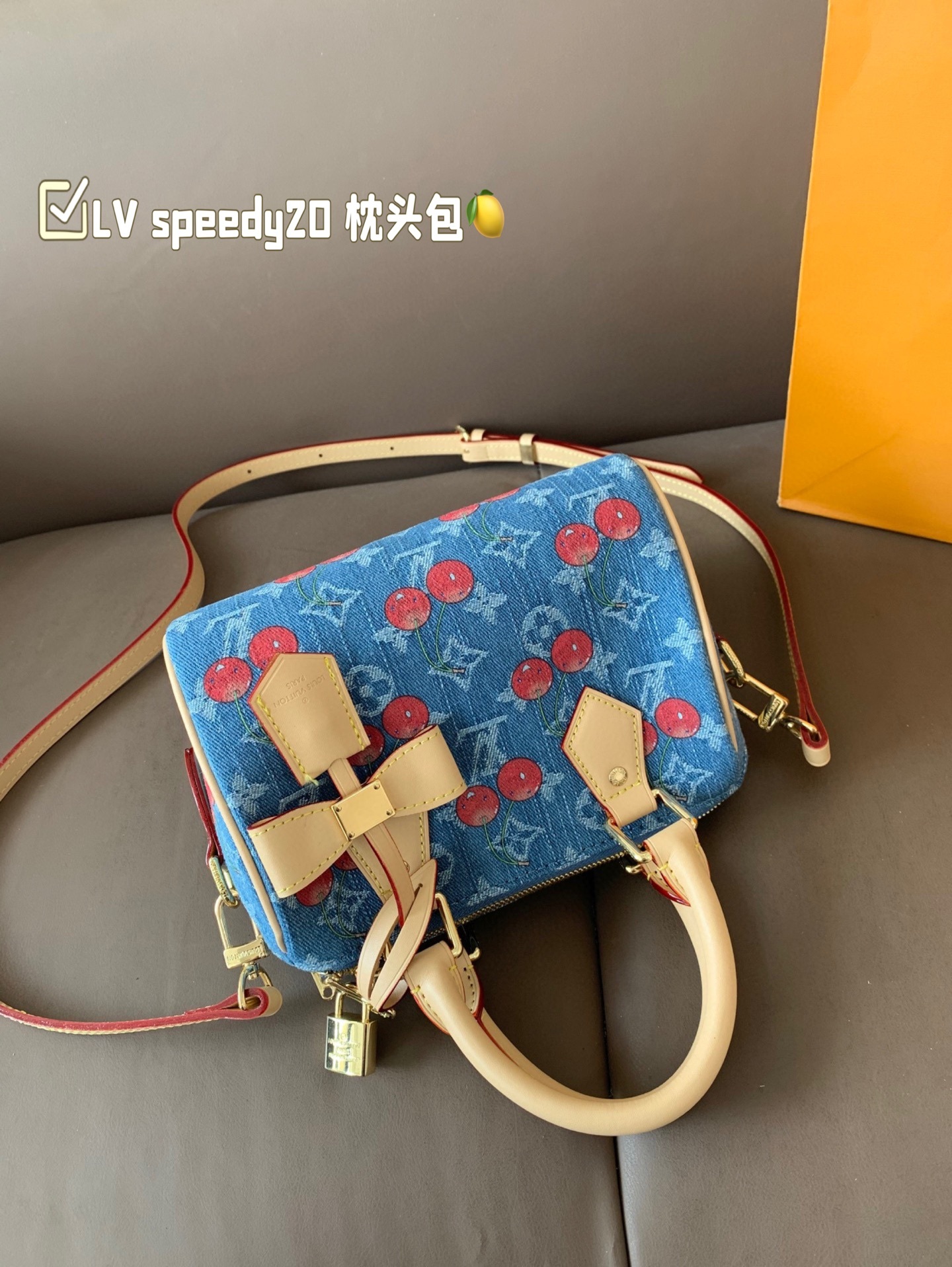 louis-new-arrival-speedy-20-cherry-bag-size-20-15-cm-5173