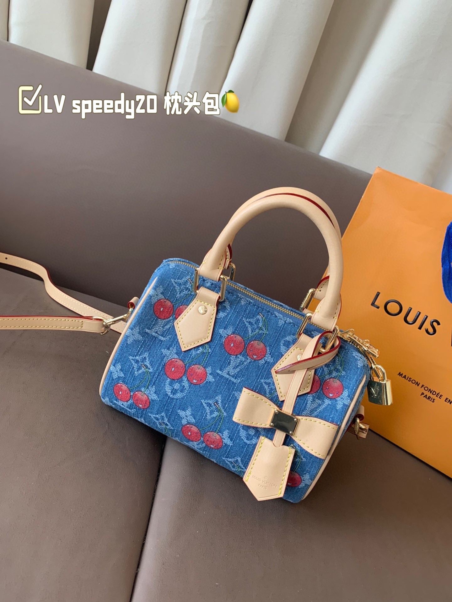 louis-new-arrival-speedy-20-cherry-bag-size-20-15-cm-5173