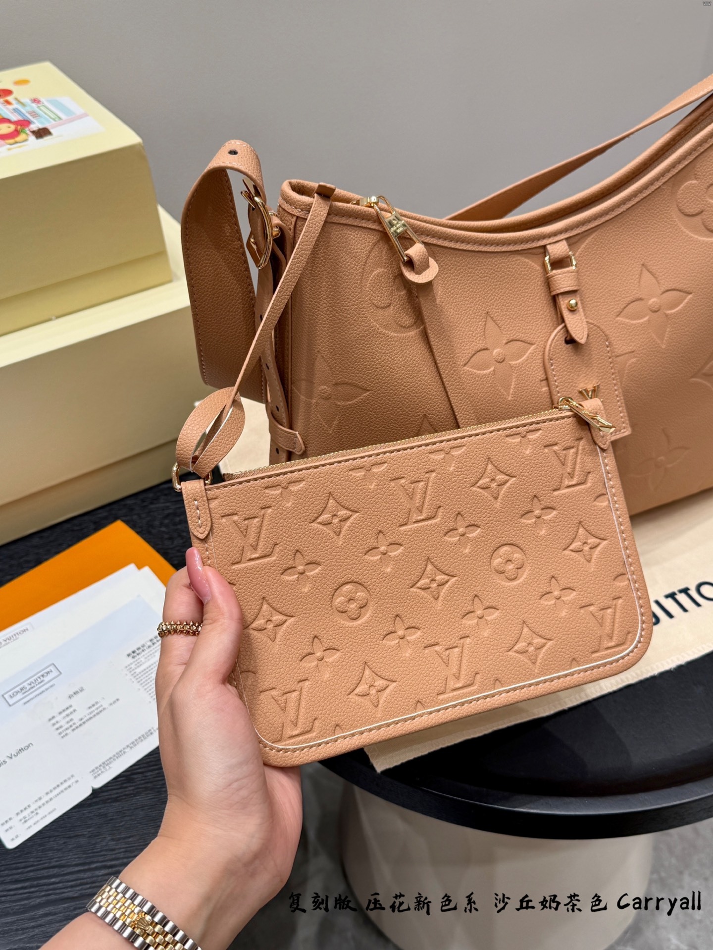 Louis new arrival carryall bag size: 30*25 cm