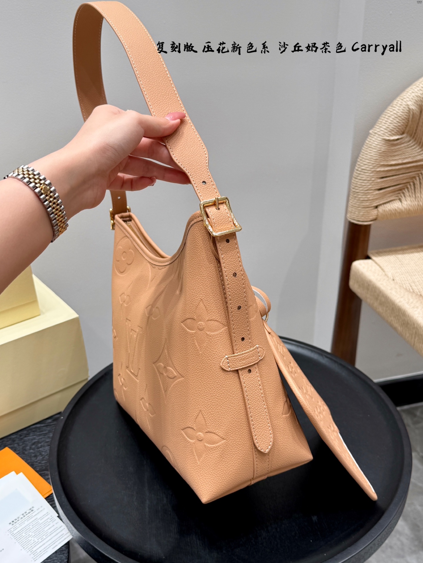 Louis new arrival carryall bag size: 30*25 cm