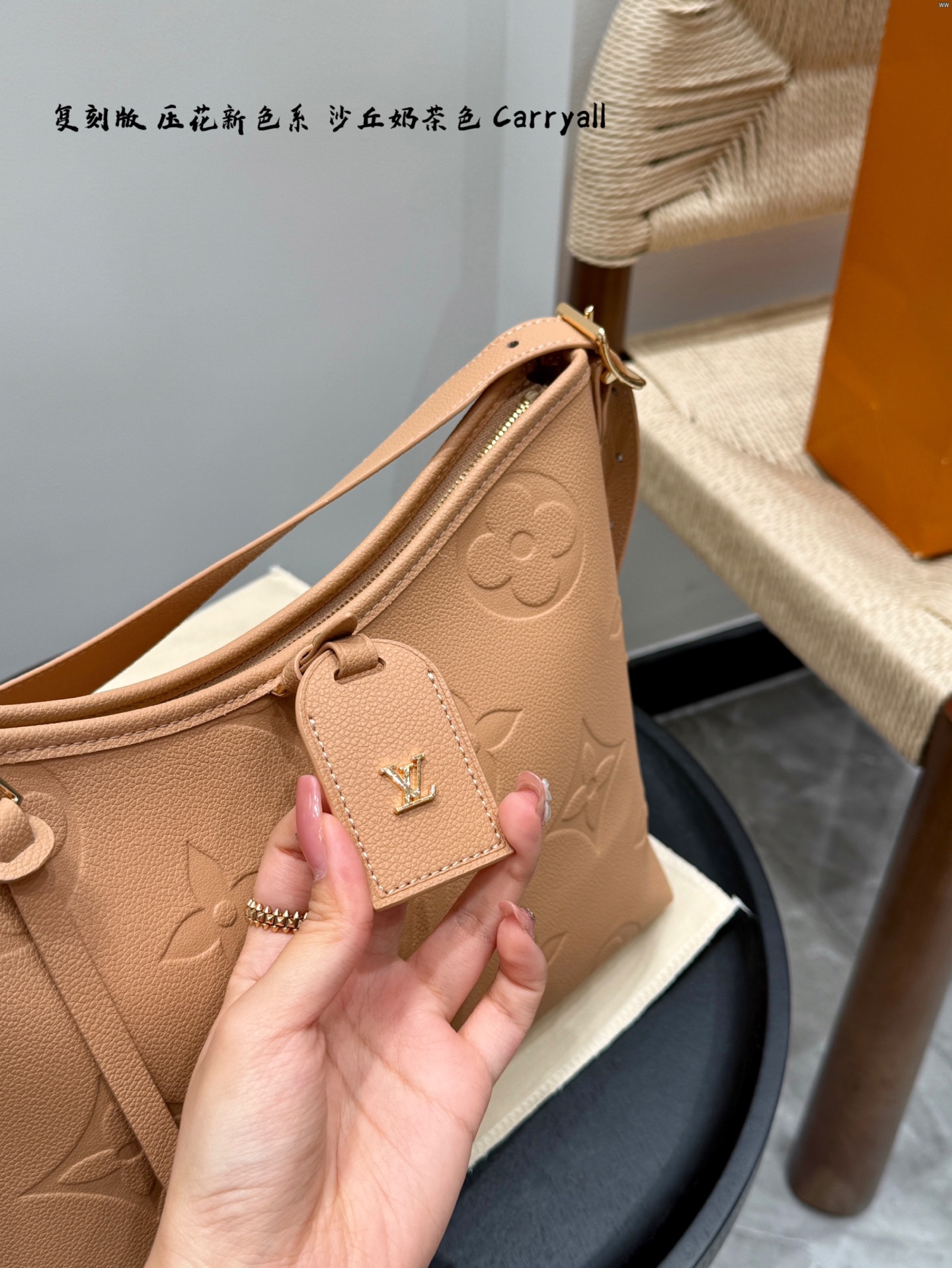 Louis new arrival carryall bag size: 30*25 cm