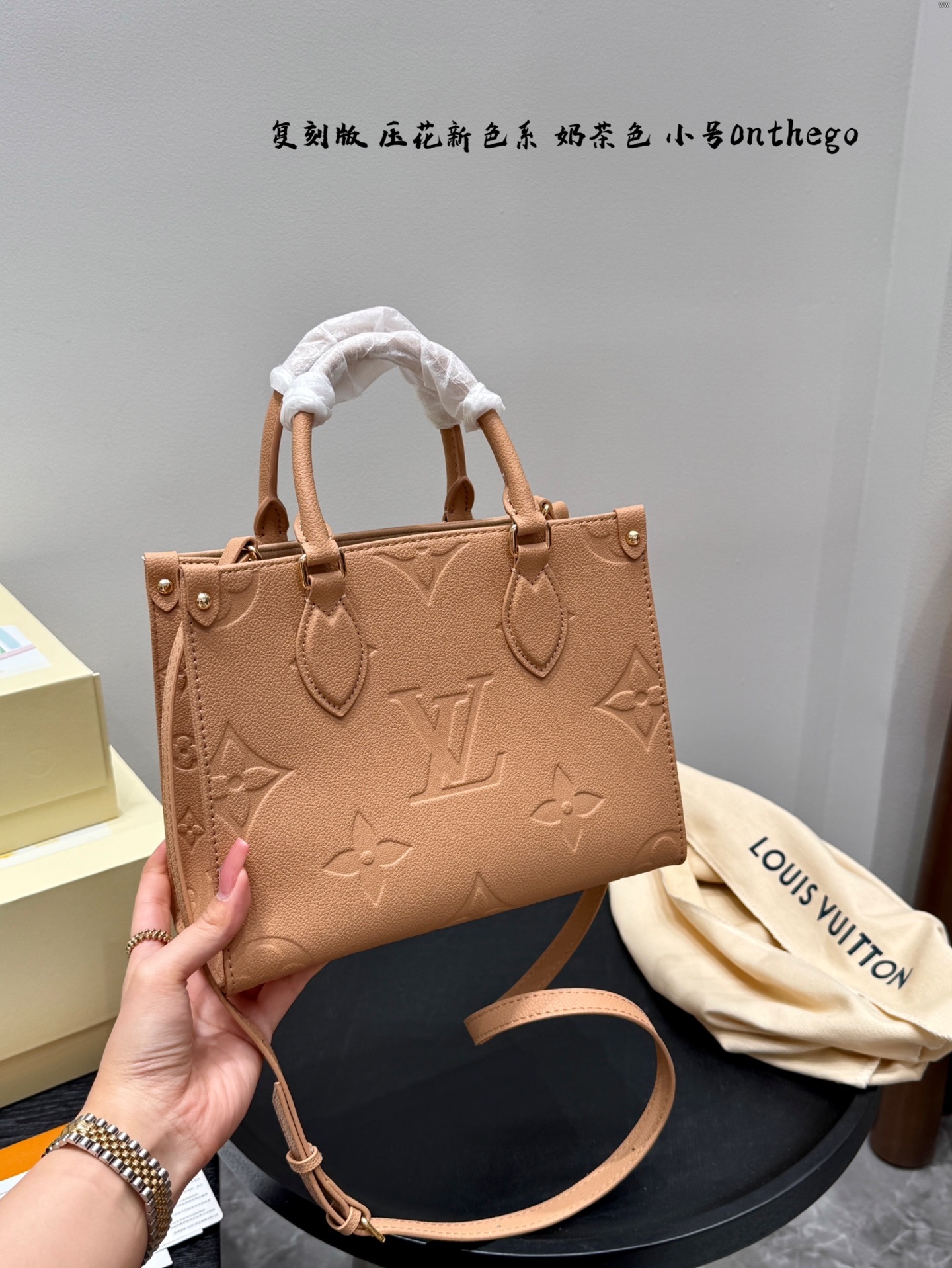 louis-new-arrival-onthego-tote-bag-008-2873