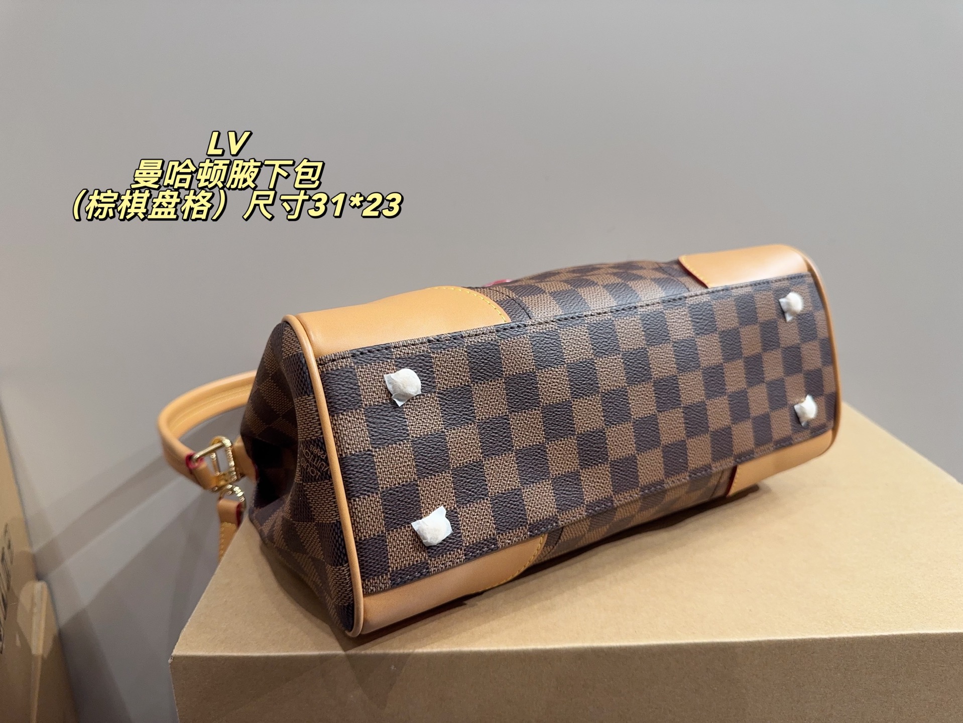 Louis new arrival Manhattan hobo bag size: 31*23 cm