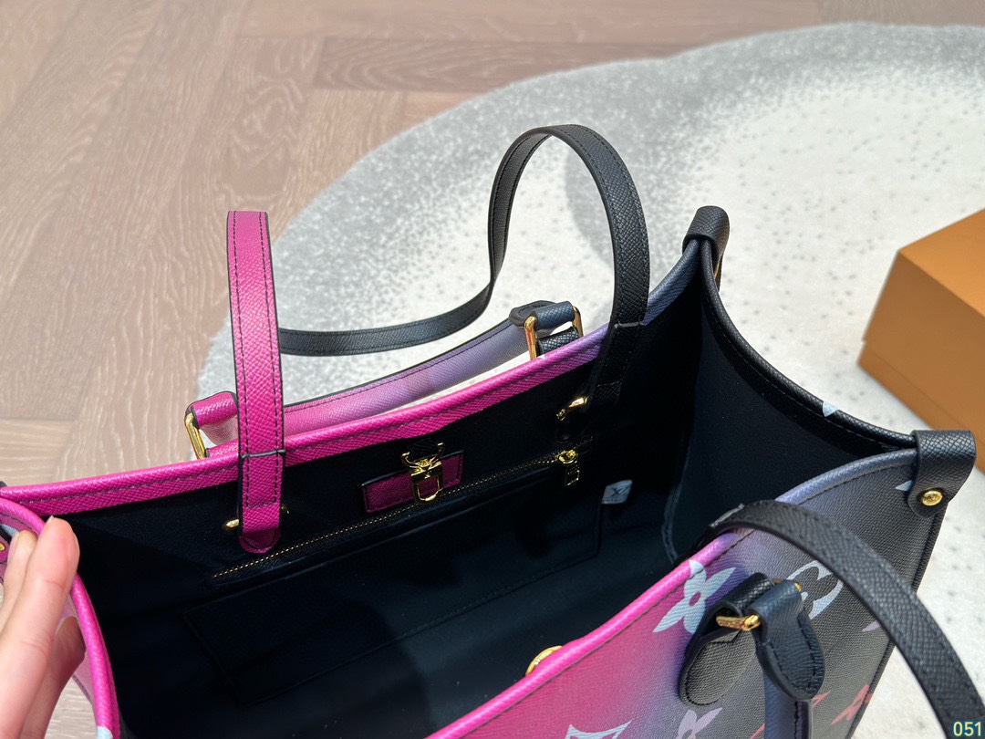 Louis new arrival limited edition onthego bag size:32 * 26cm