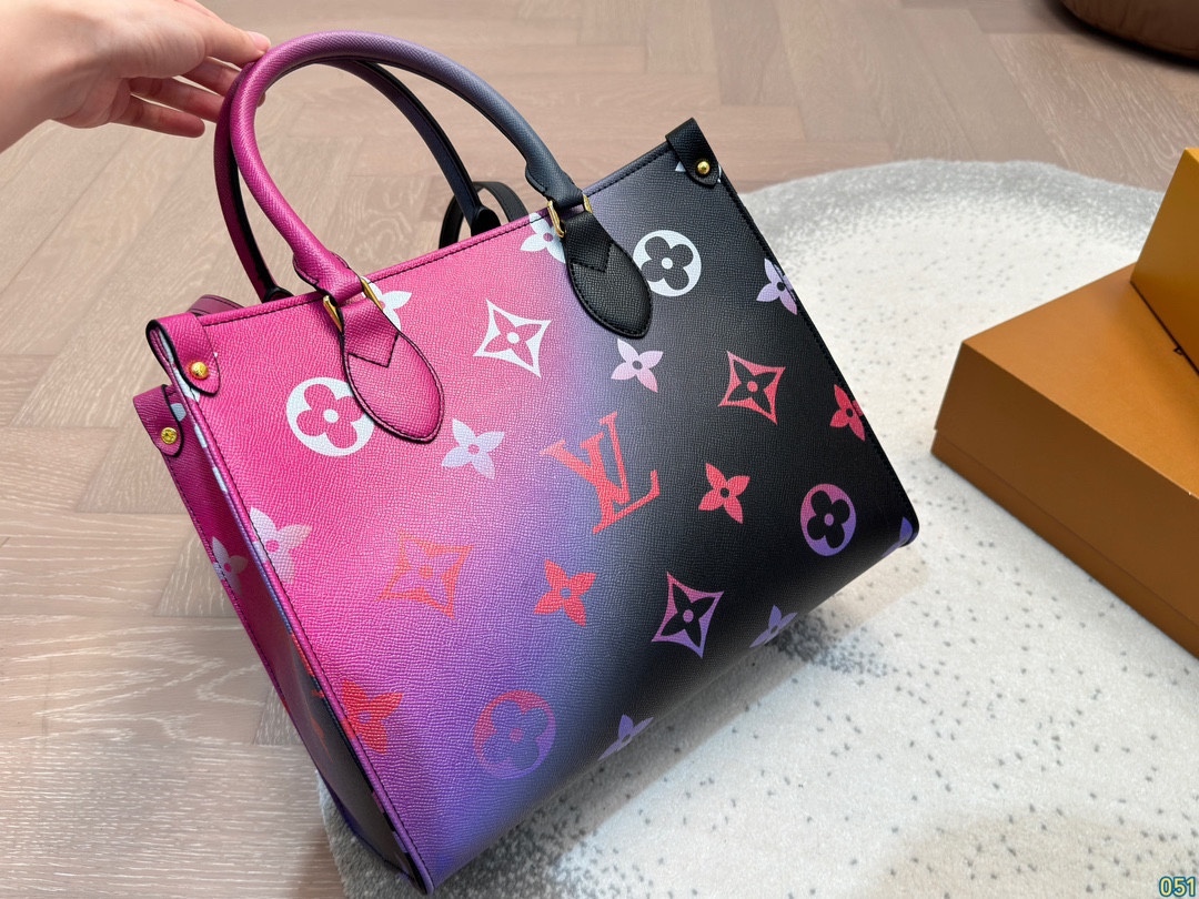 Louis new arrival limited edition onthego bag size:32 * 26cm