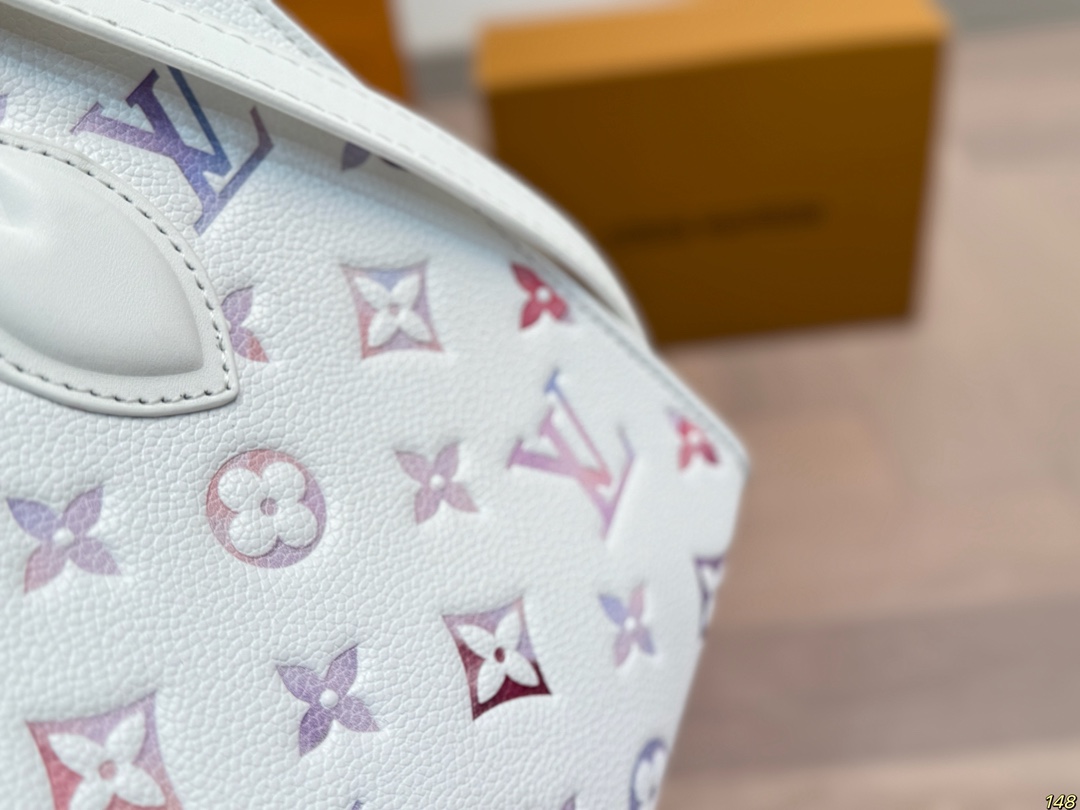 Louis new arrival 25ss onthego tote bag size: 25*20 cm