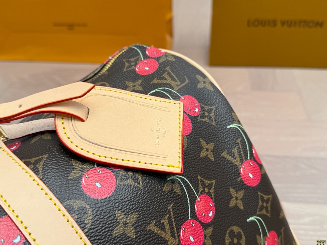 louis-new-arrival-keepall-cherry-travel-bag-605