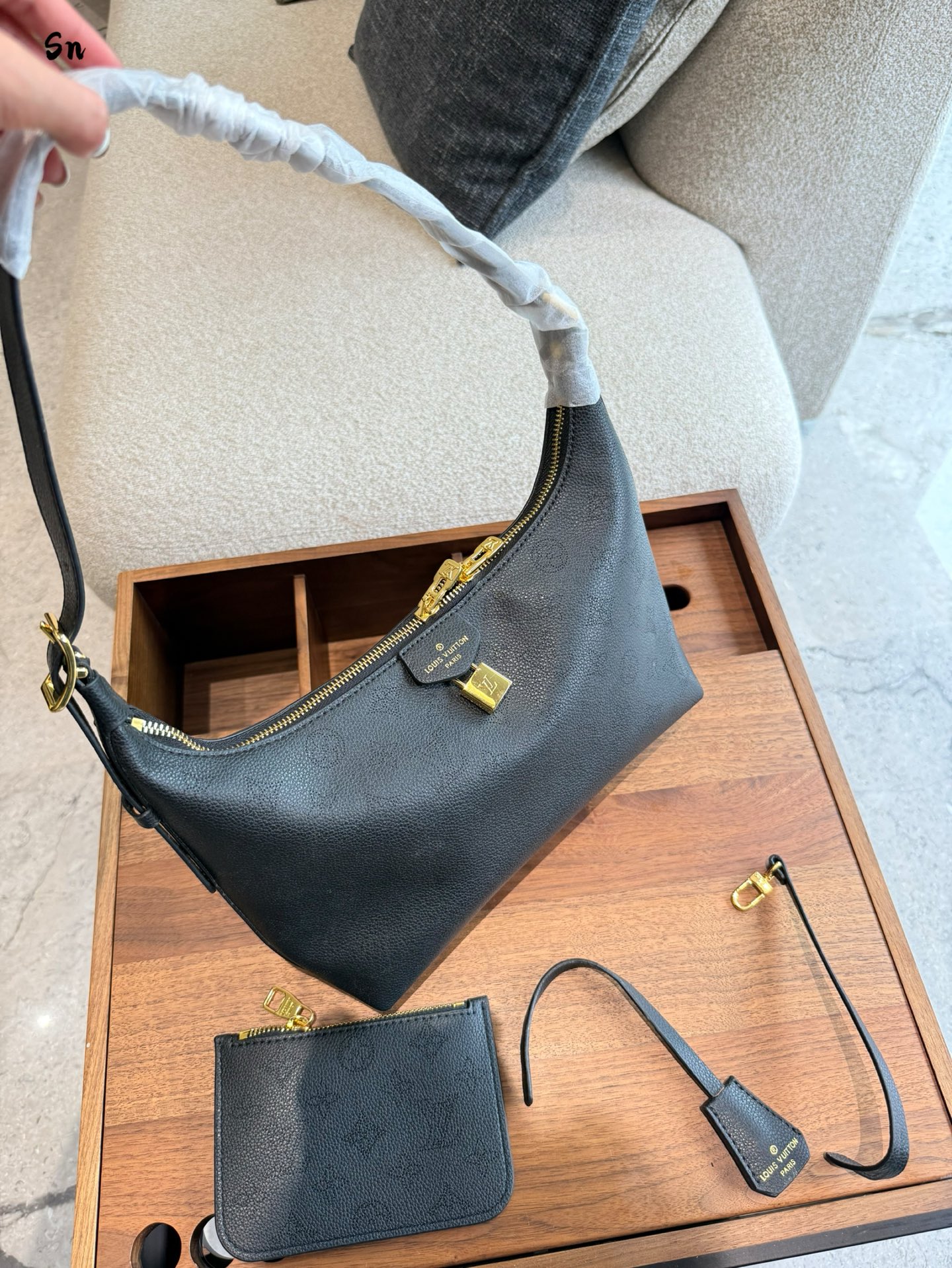 louis-new-arrival-25sss-hobo-bag-size-28cm-877