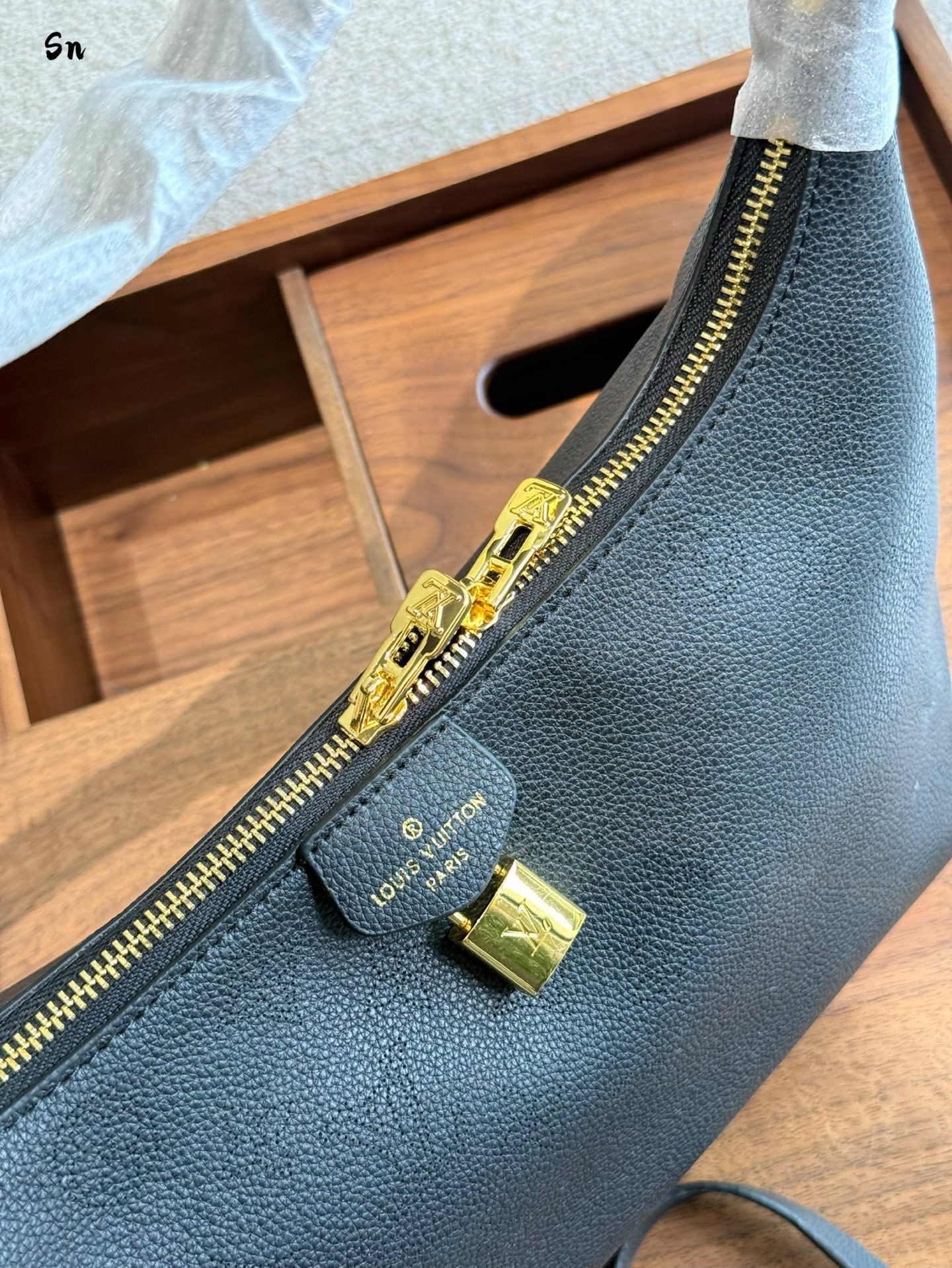 louis-new-arrival-25sss-hobo-bag-size-28cm-877