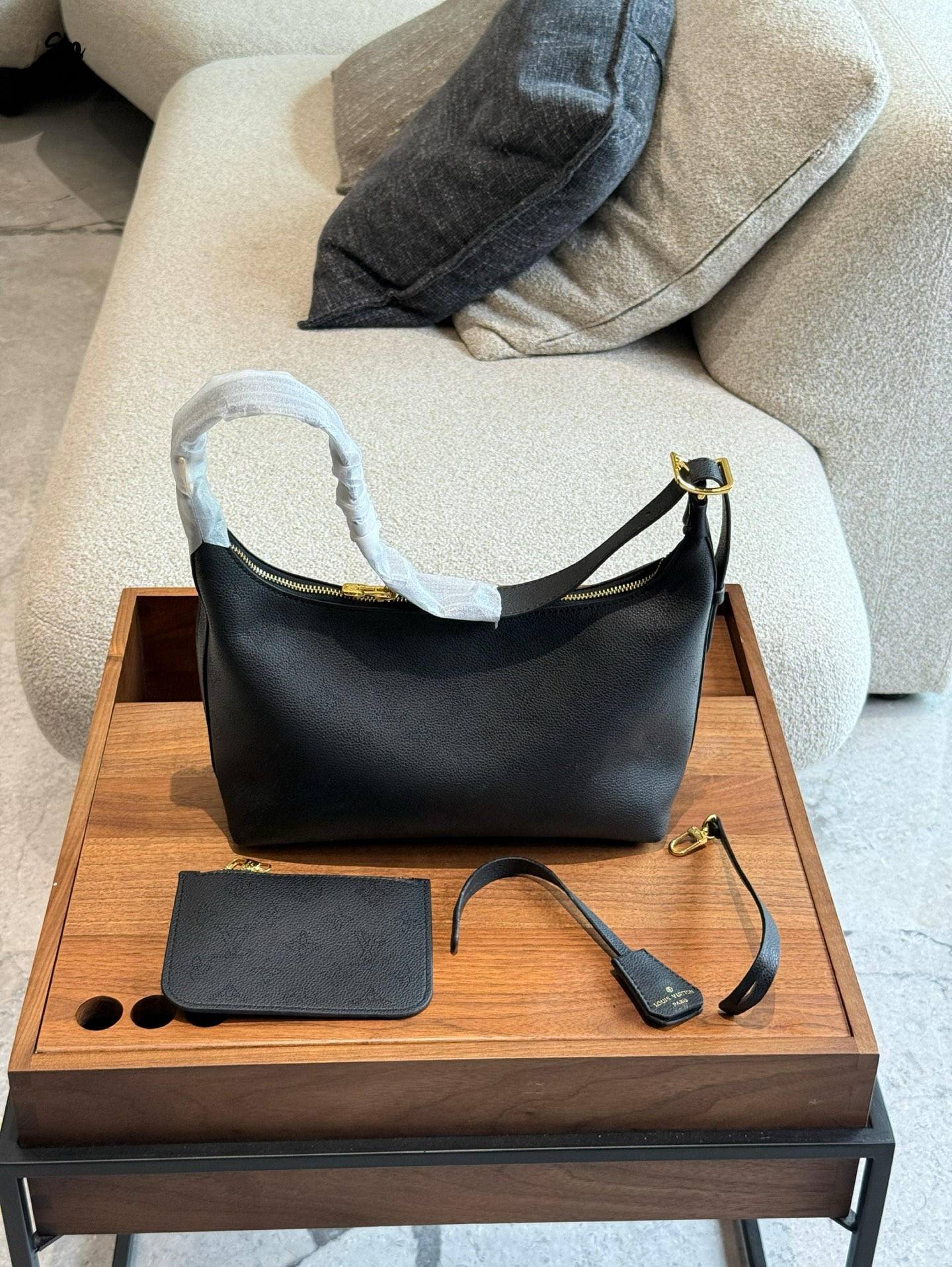 louis-new-arrival-25sss-hobo-bag-size-28cm-877