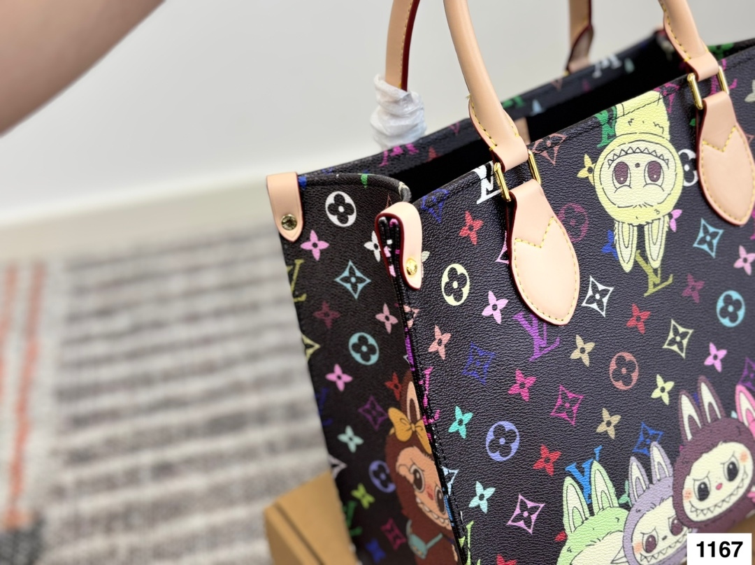 Louis new arrival limited edition onthego bag size:35 * 26cm