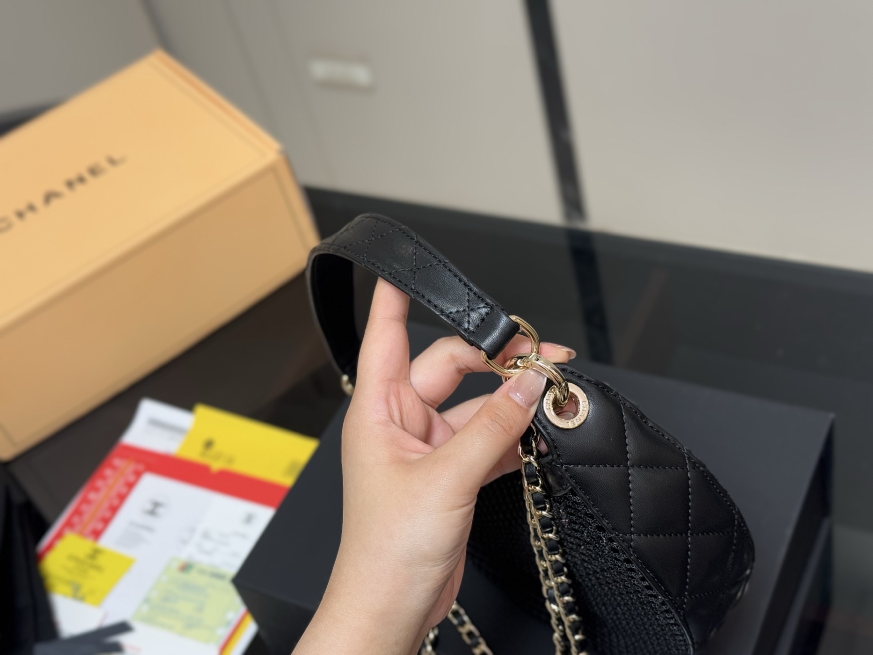 cc-new-arrival-25ss-bag-size-24-14-cm-3536