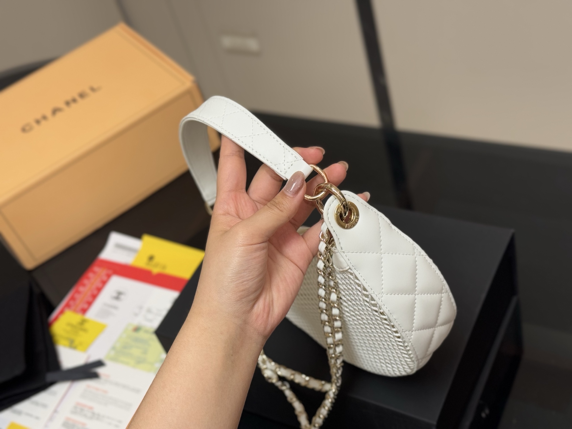 cc-new-arrival-25ss-bag-size-24-14-cm-3536