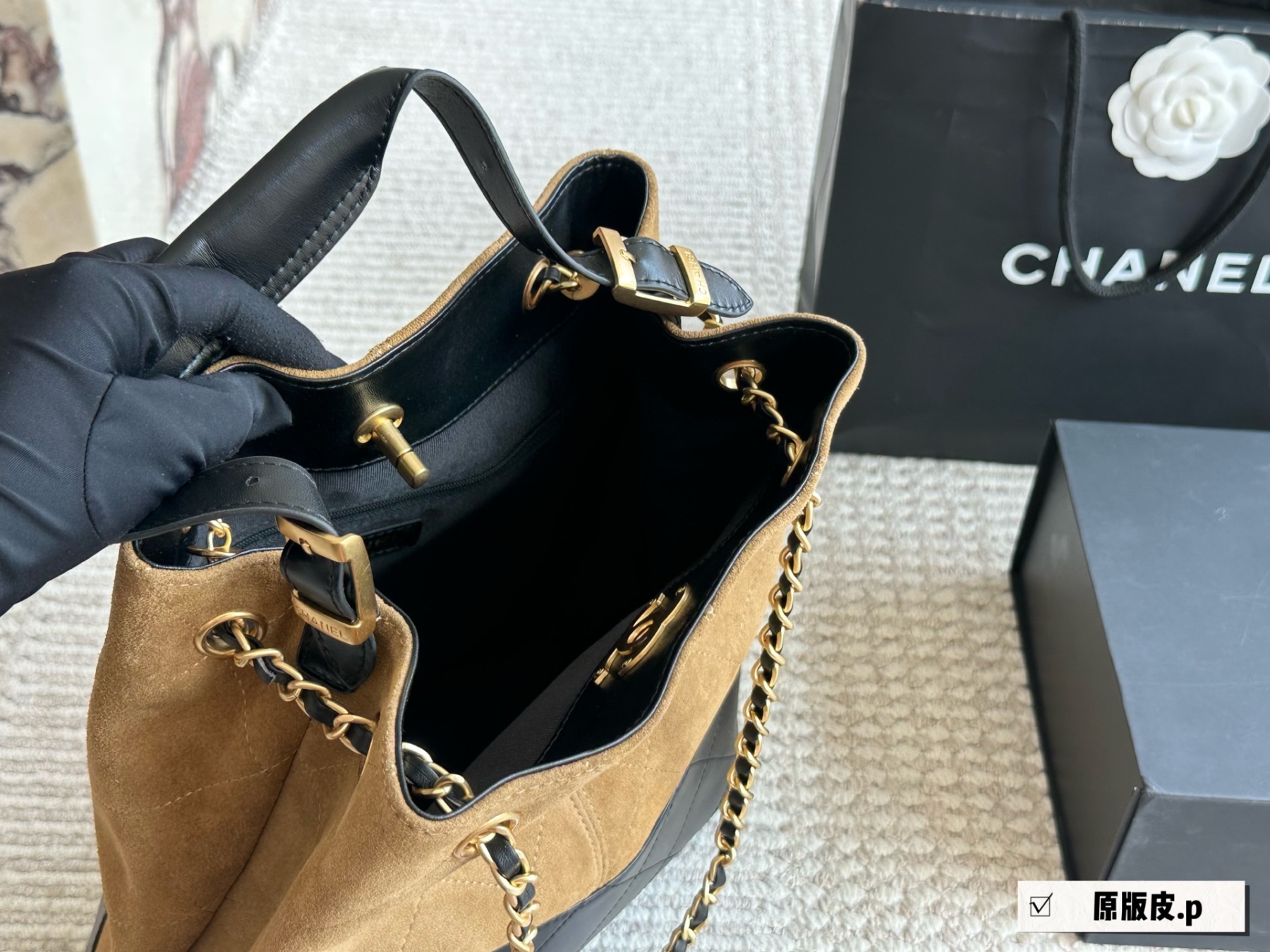 Cc new arriva 25s tote bag size: 27*32