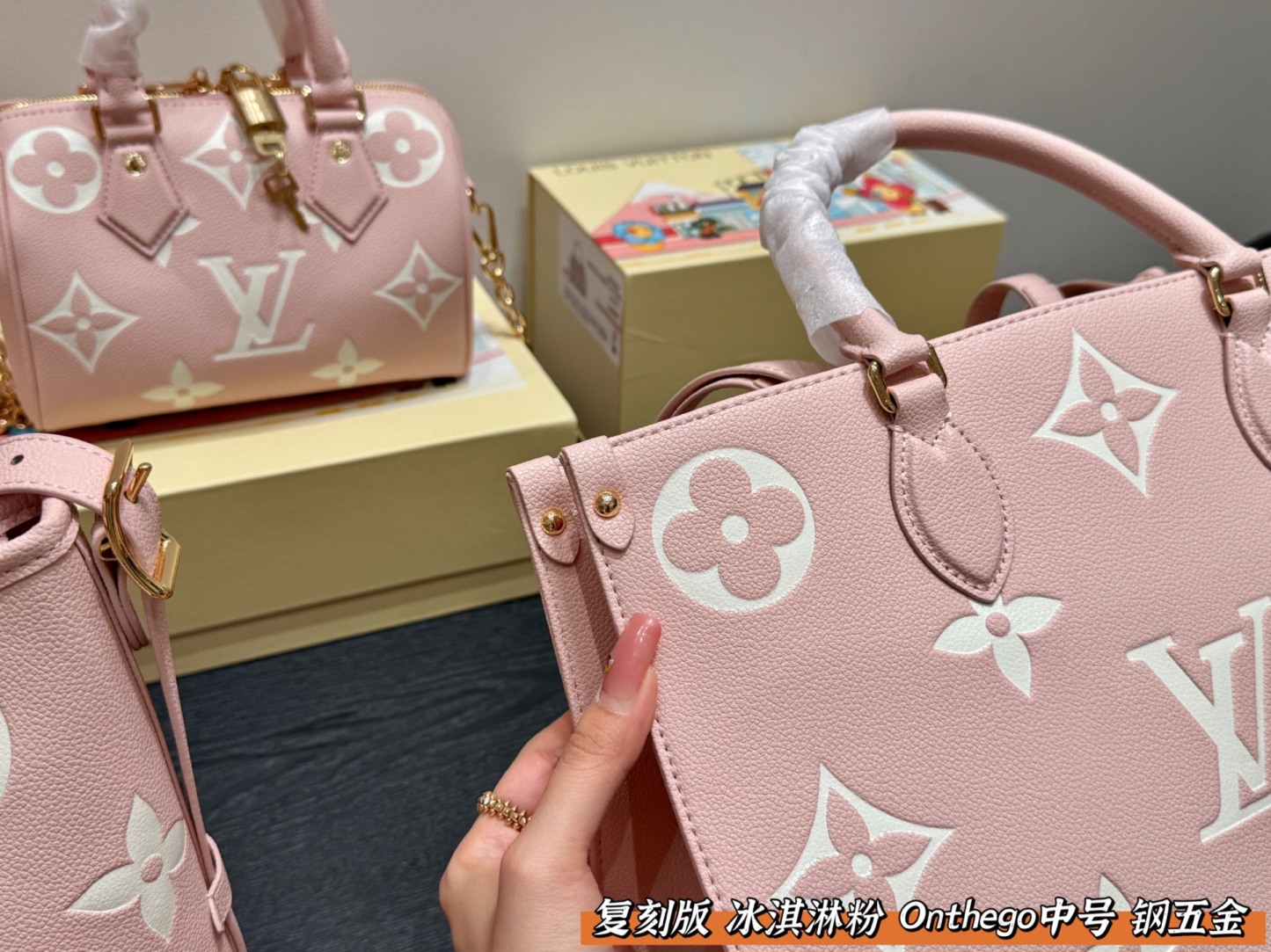 louis-new-arrival-pink-onthego-tote-bag-5437