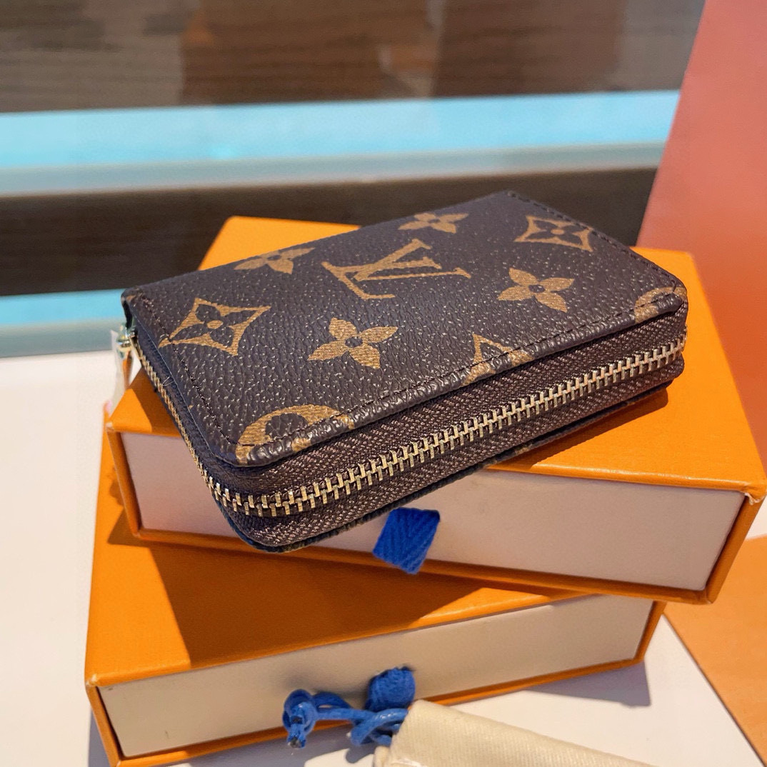 louis-new-arrival-25ss-coin-wallet-9544