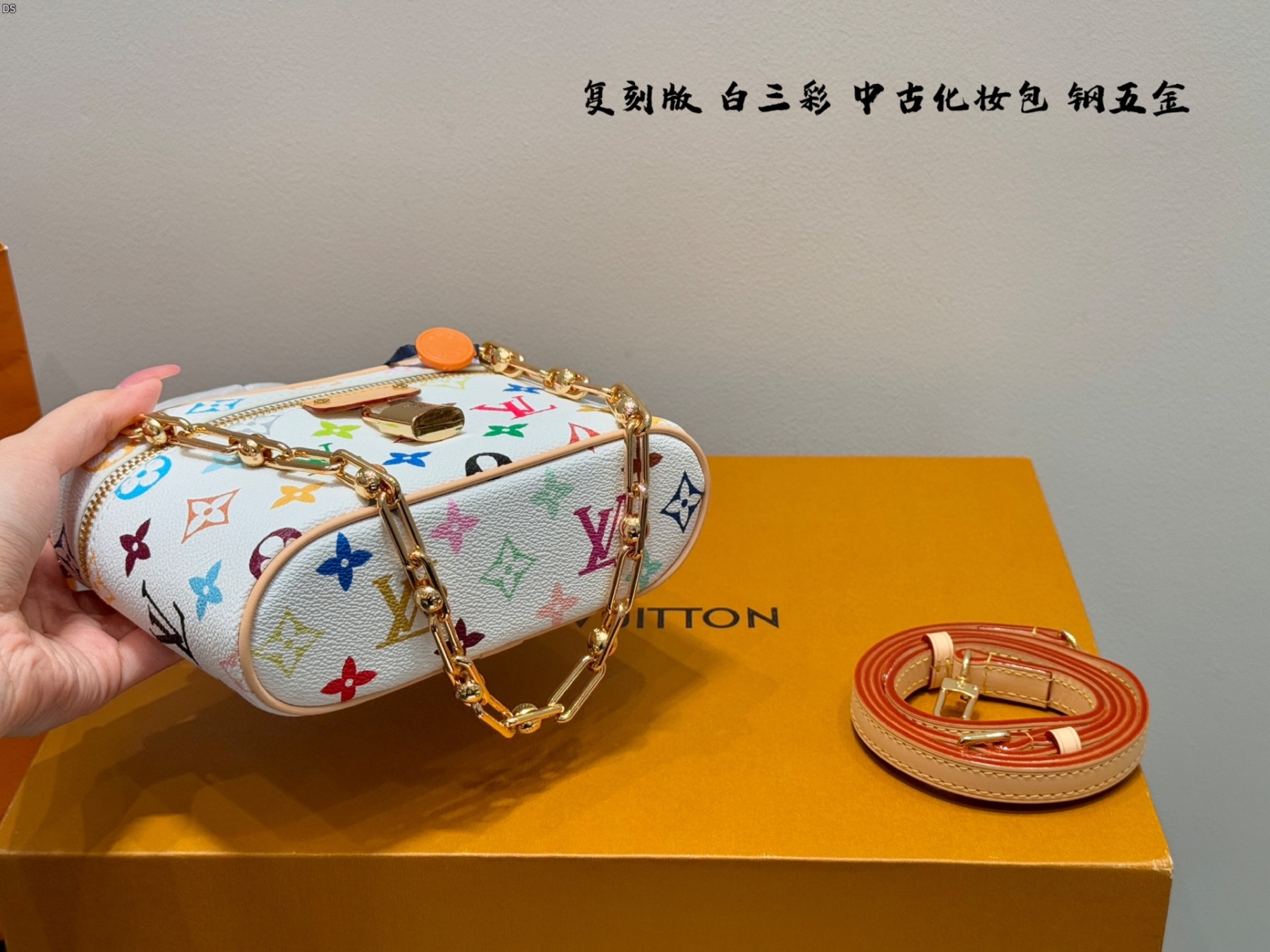 Louis new arrival makeup bag size; 19*12cm