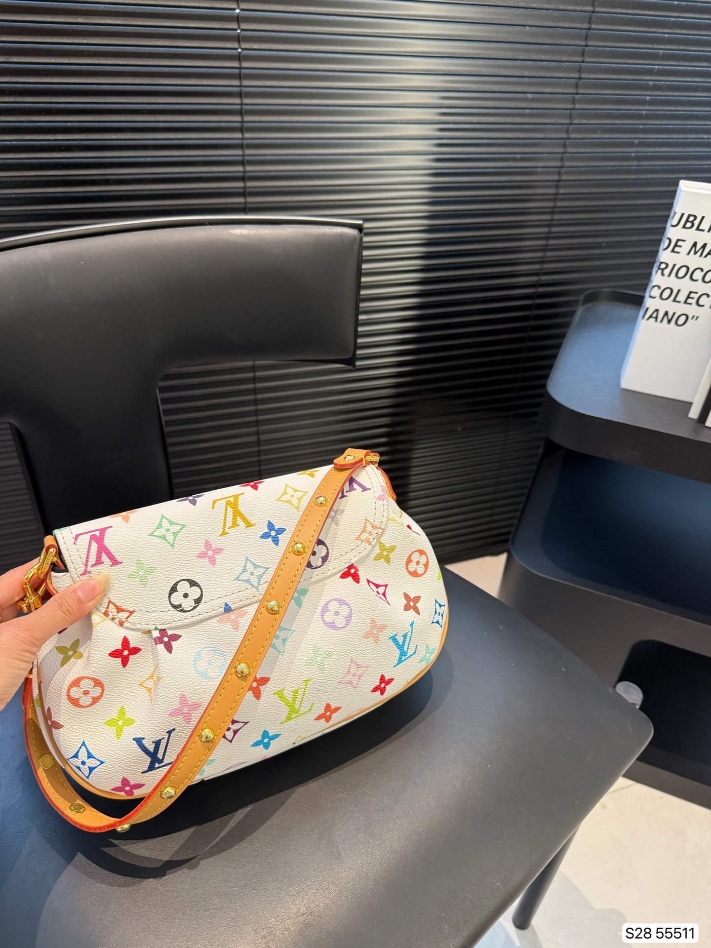 Louis new arrival sunset hobo bag size: 28*18 cm