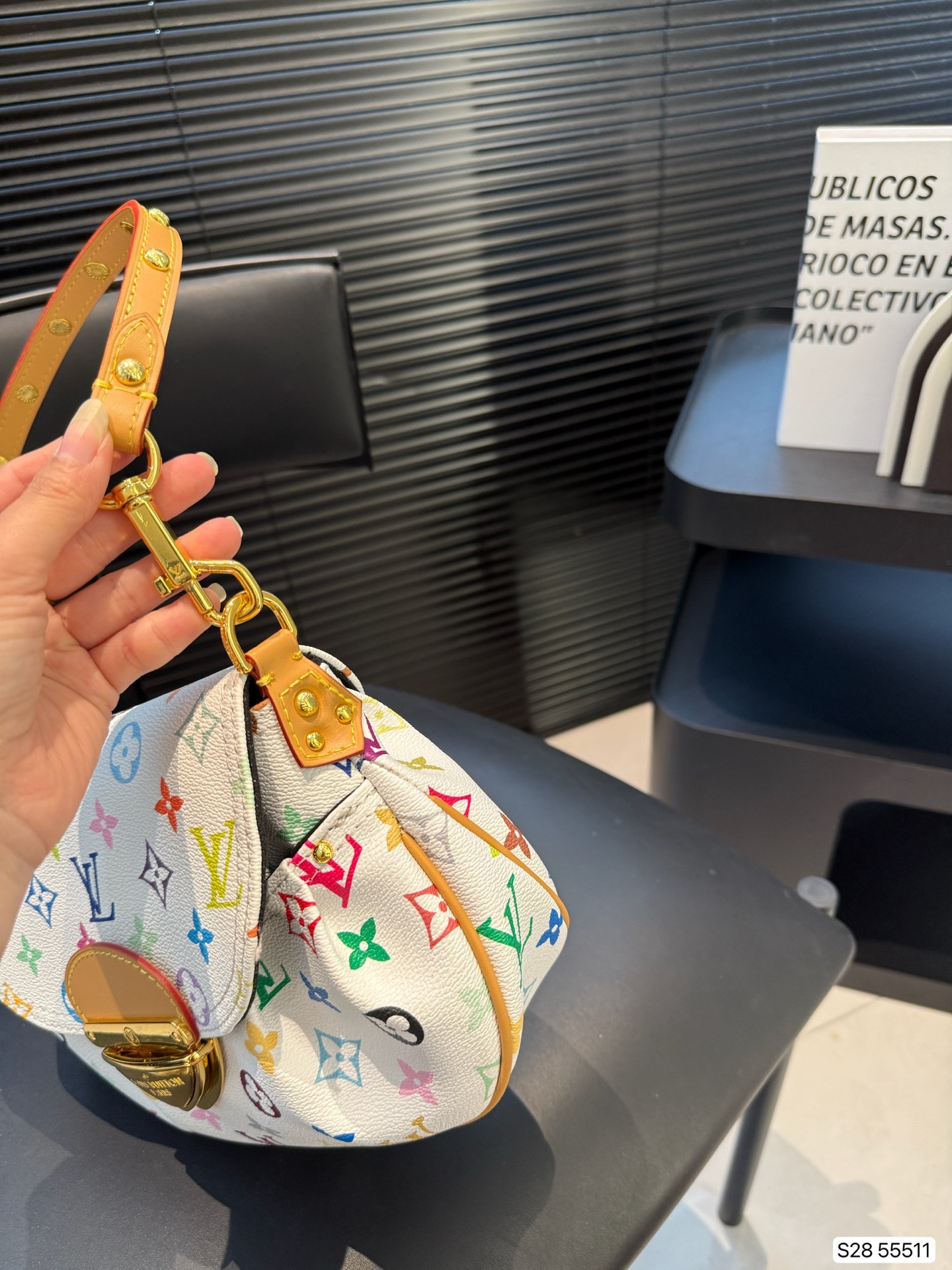 Louis new arrival sunset hobo bag size: 28*18 cm