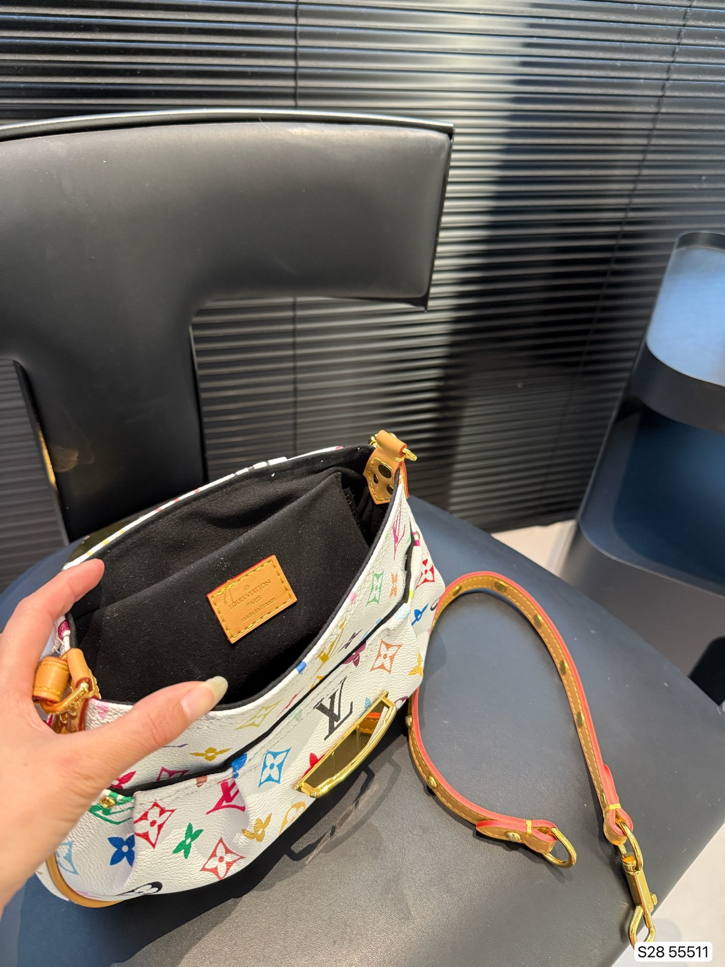 Louis new arrival sunset hobo bag size: 28*18 cm