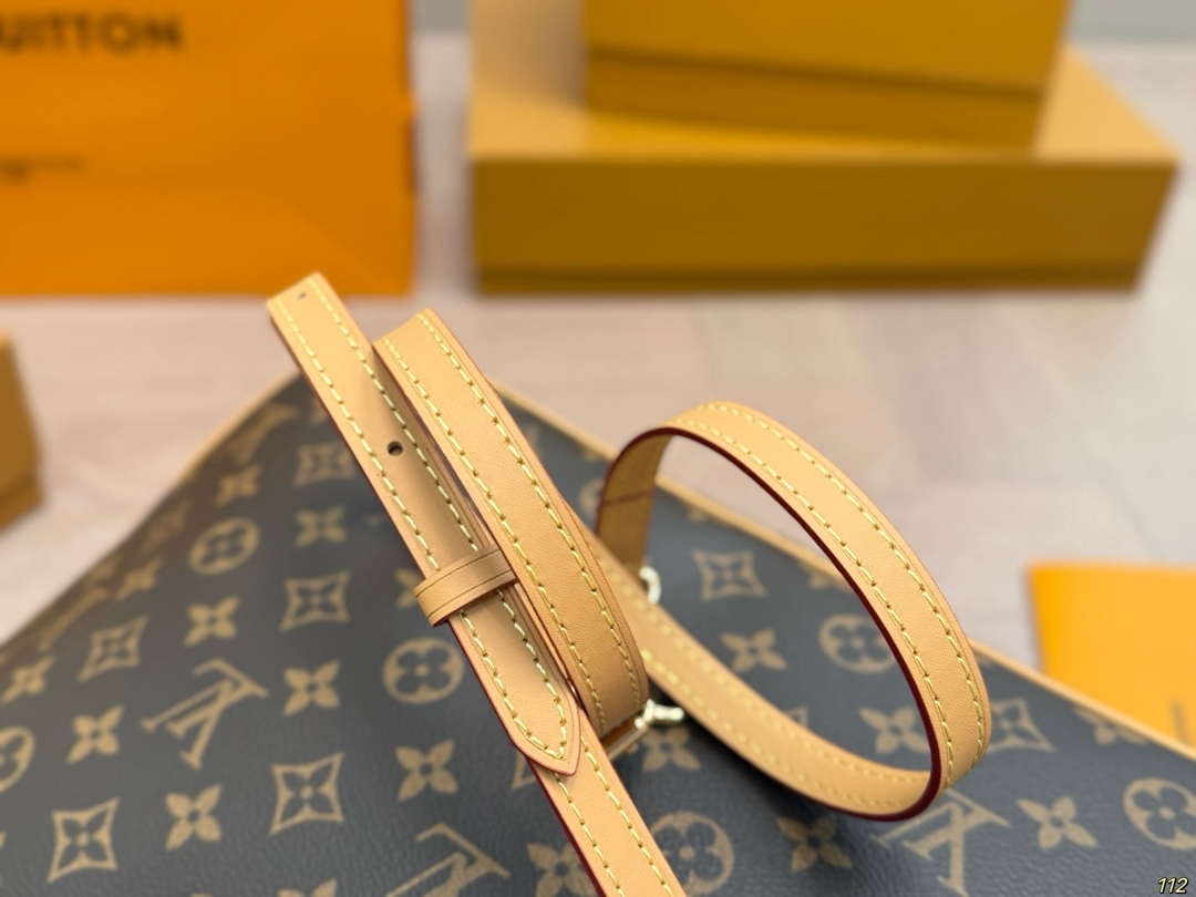 Louis new arrival vintage tote bag size: 40 * 29 cm