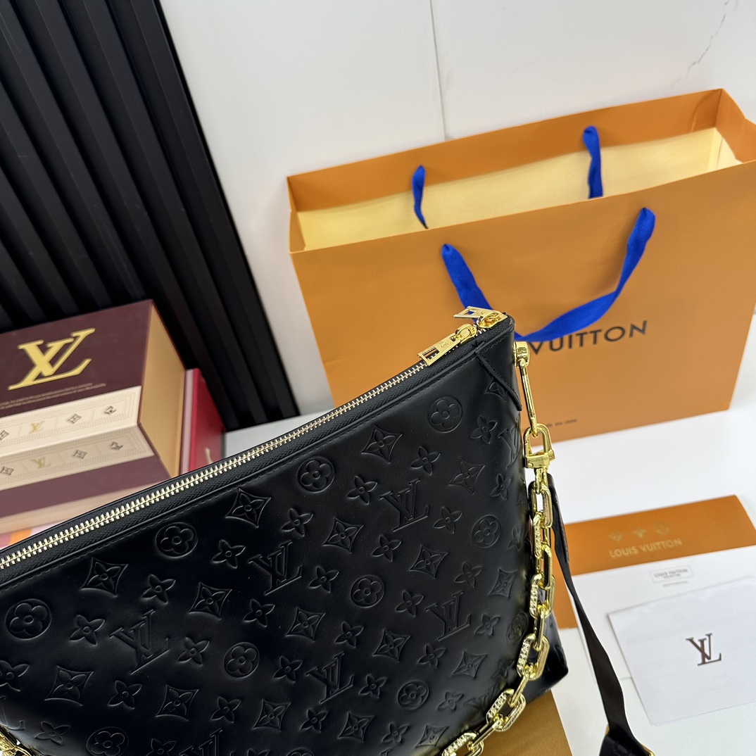 louis-new-arrival-coussin-bag-size-33-25cm-4513