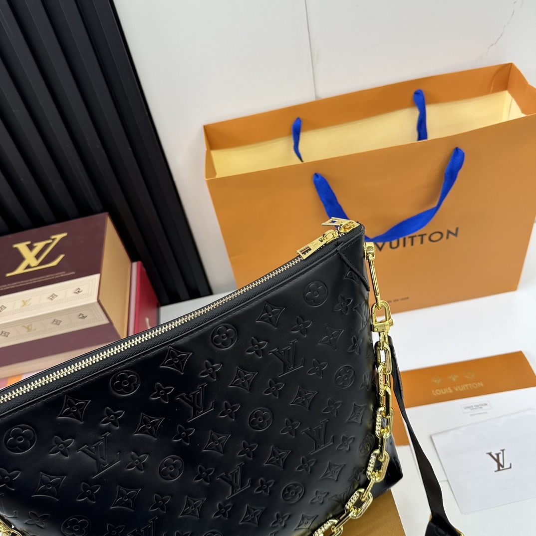 louis-new-arrival-coussin-bag-size-33-25cm-4513