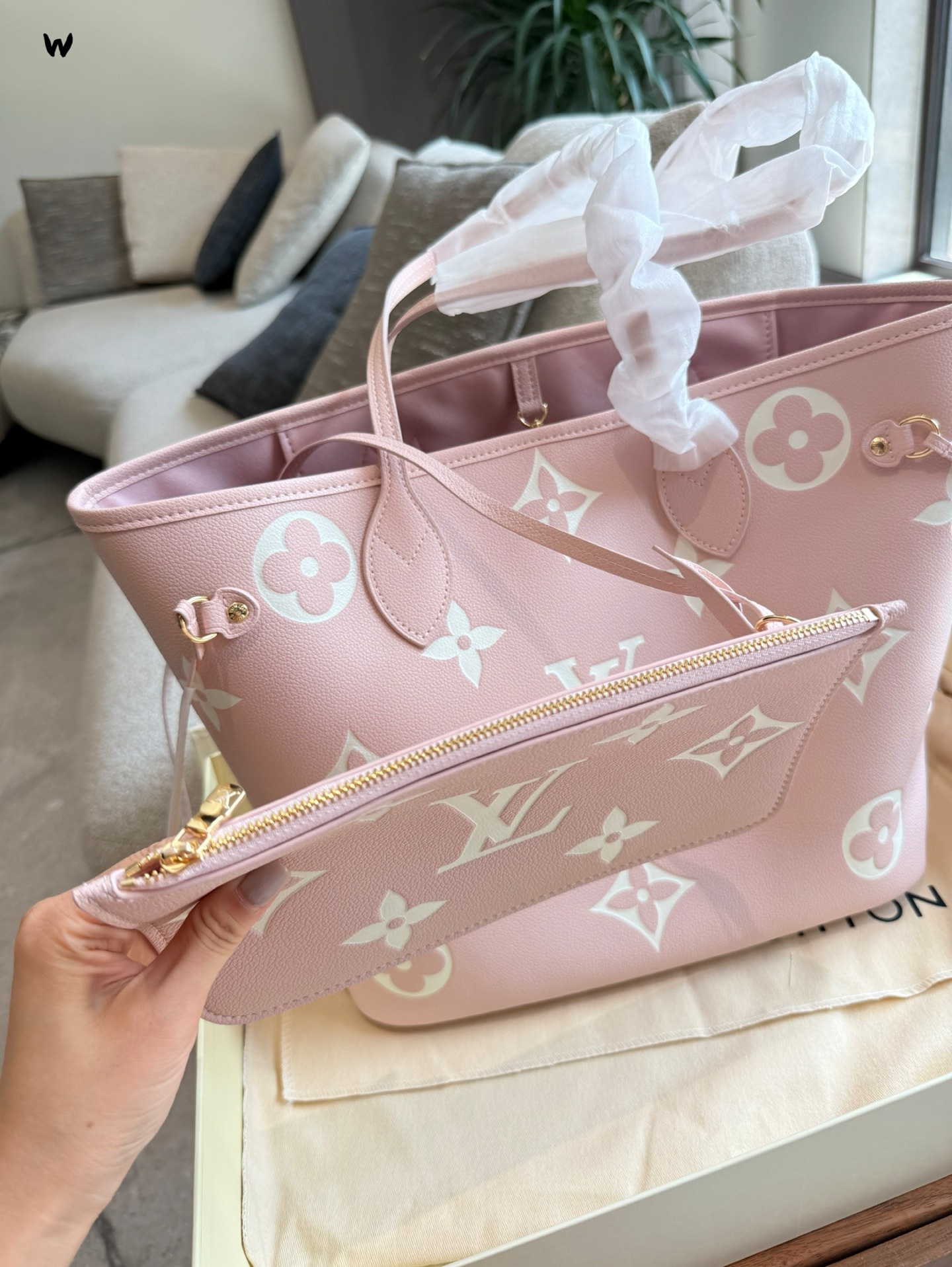 Louis new arrival neverfull bag size: 30*32cm