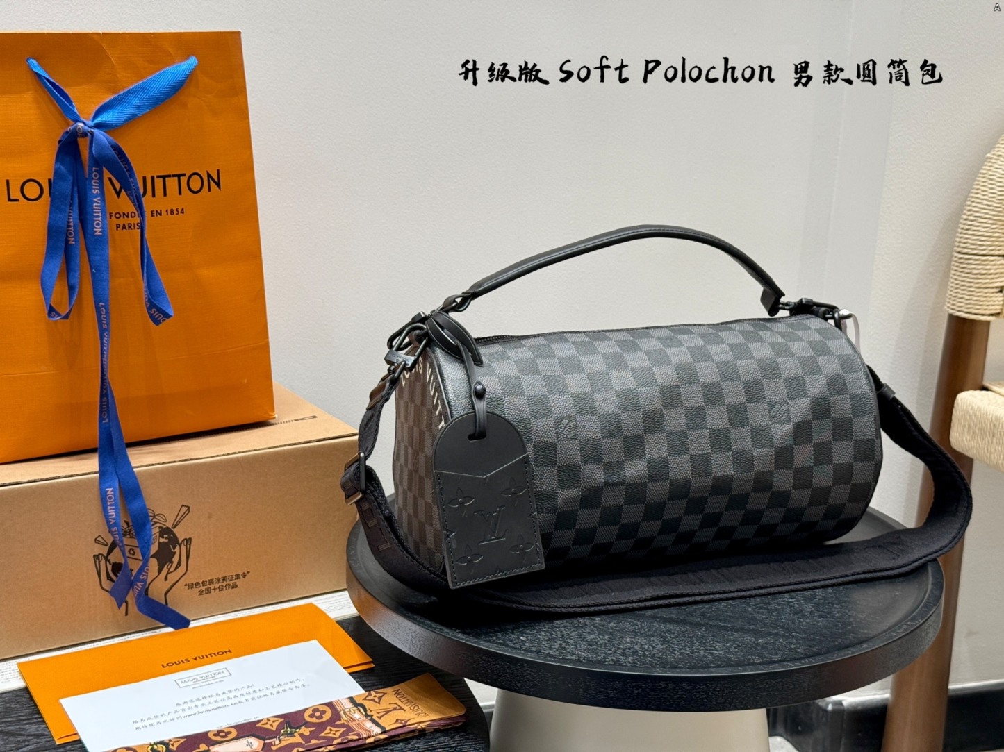 louis-new-arrival-soft-polochon-bag-size-34-17cm-6685