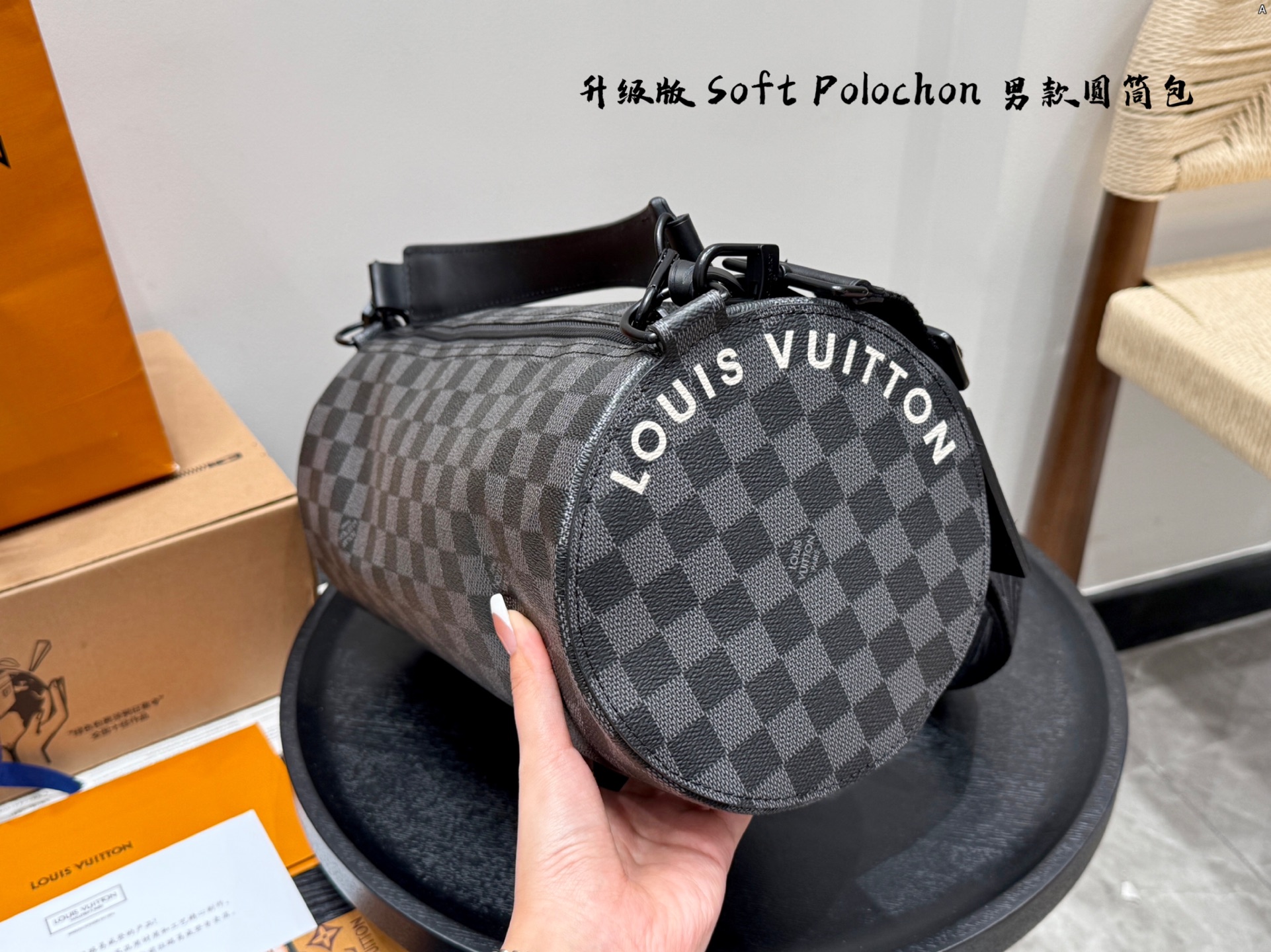 louis-new-arrival-soft-polochon-bag-size-34-17cm-6685