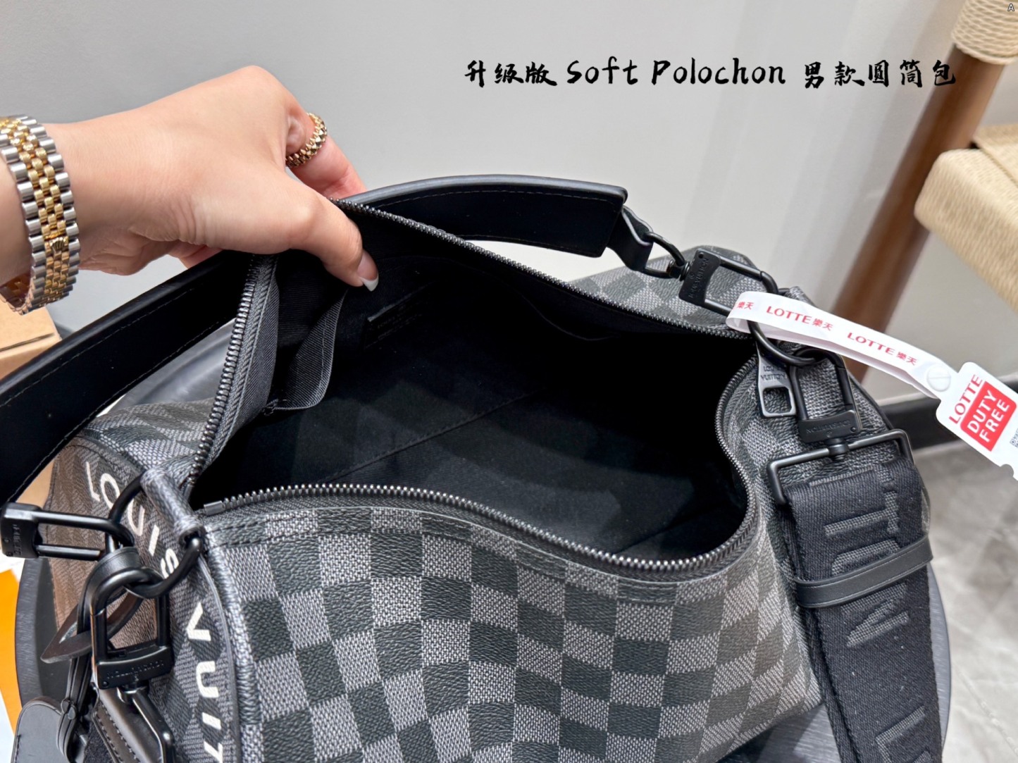 louis-new-arrival-soft-polochon-bag-size-34-17cm-6685