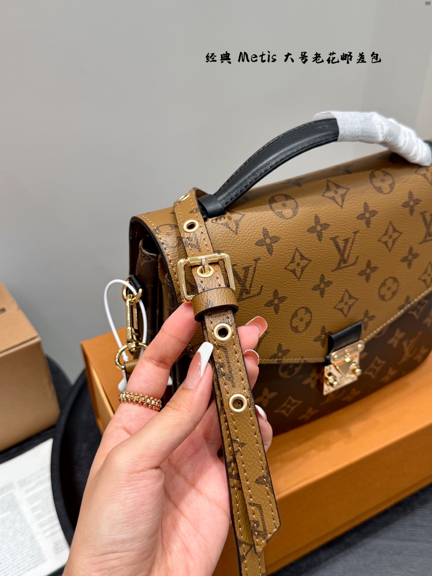 louis-new-arrival-metis-bag-size-28-18-cm-8391