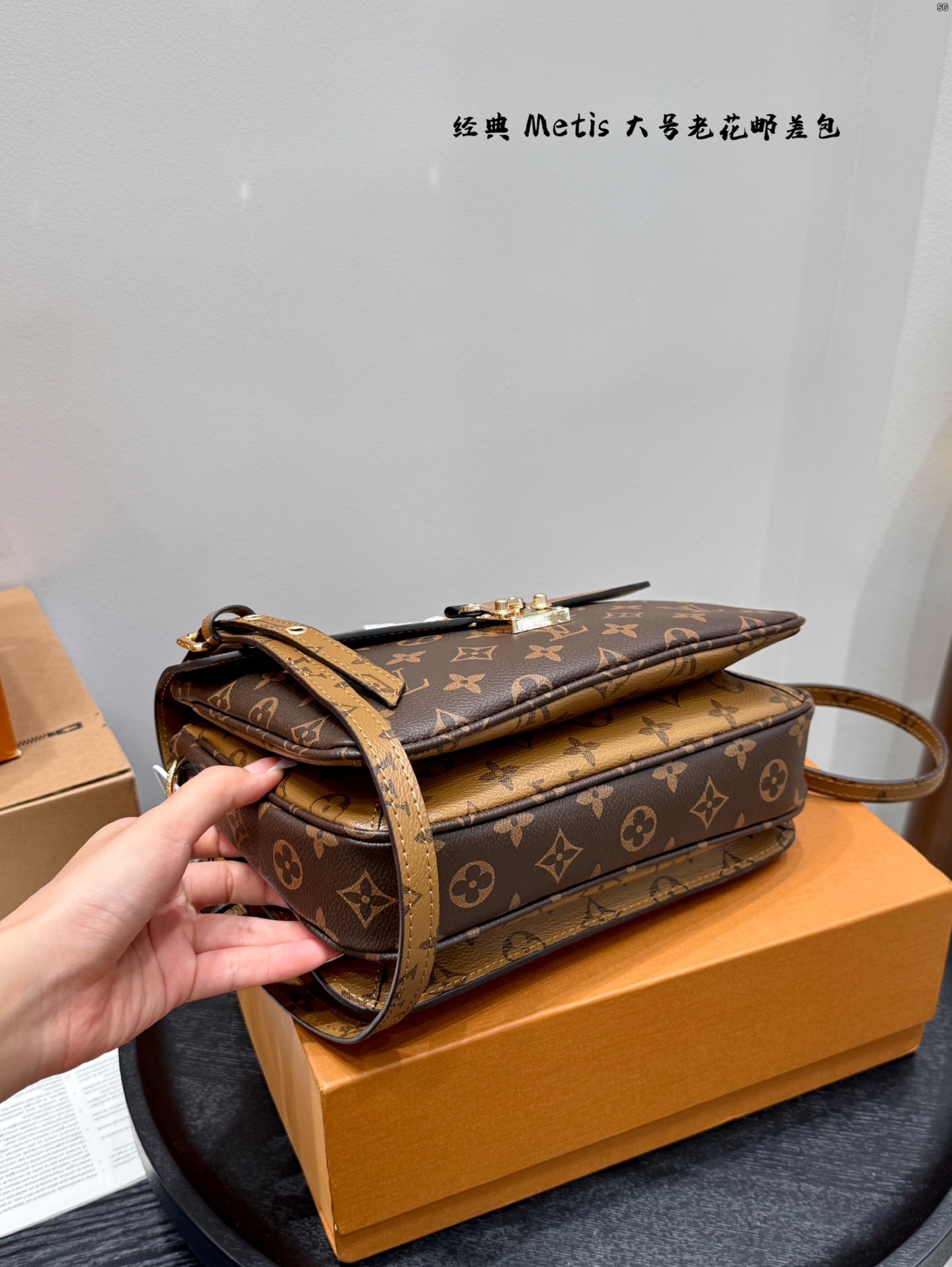 louis-new-arrival-metis-bag-size-28-18-cm-8391