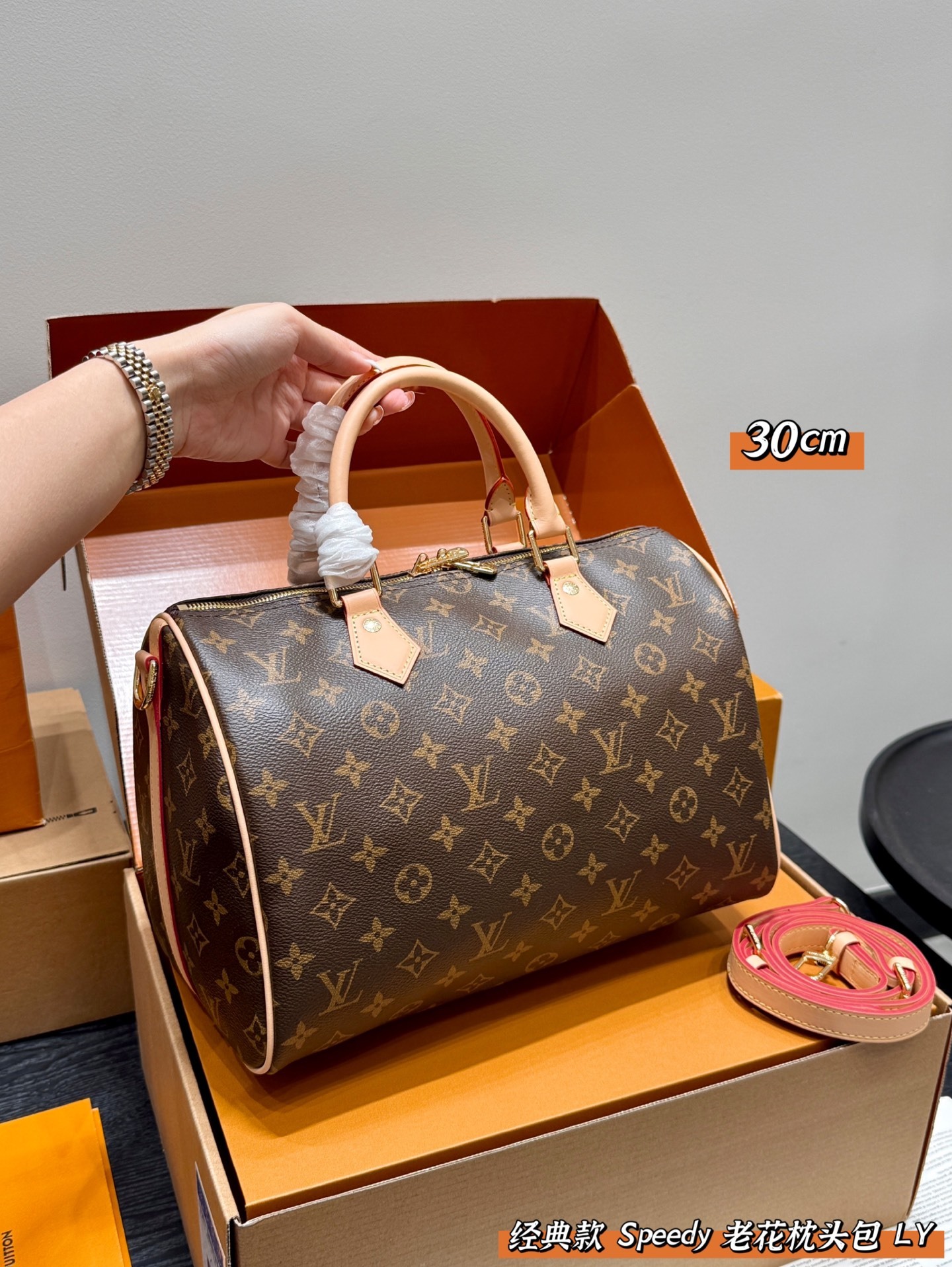 louis-new-arrival-speedy-bag-size-30-cm-6502