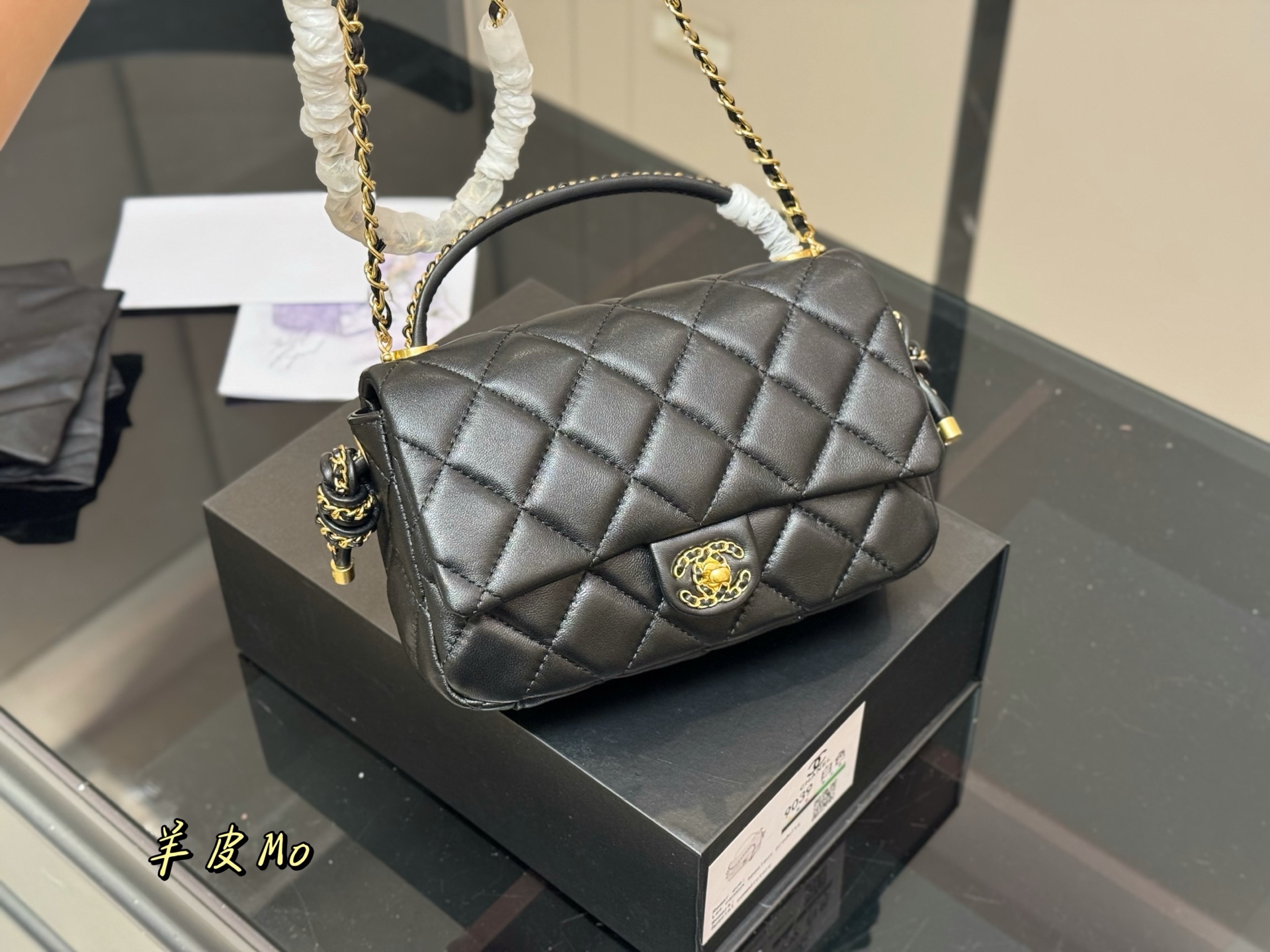 cc-new-arrival-woc-chain-bag-size-21-15-cm-4446