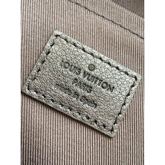 model-m44871-size-22-29-10cm-2088