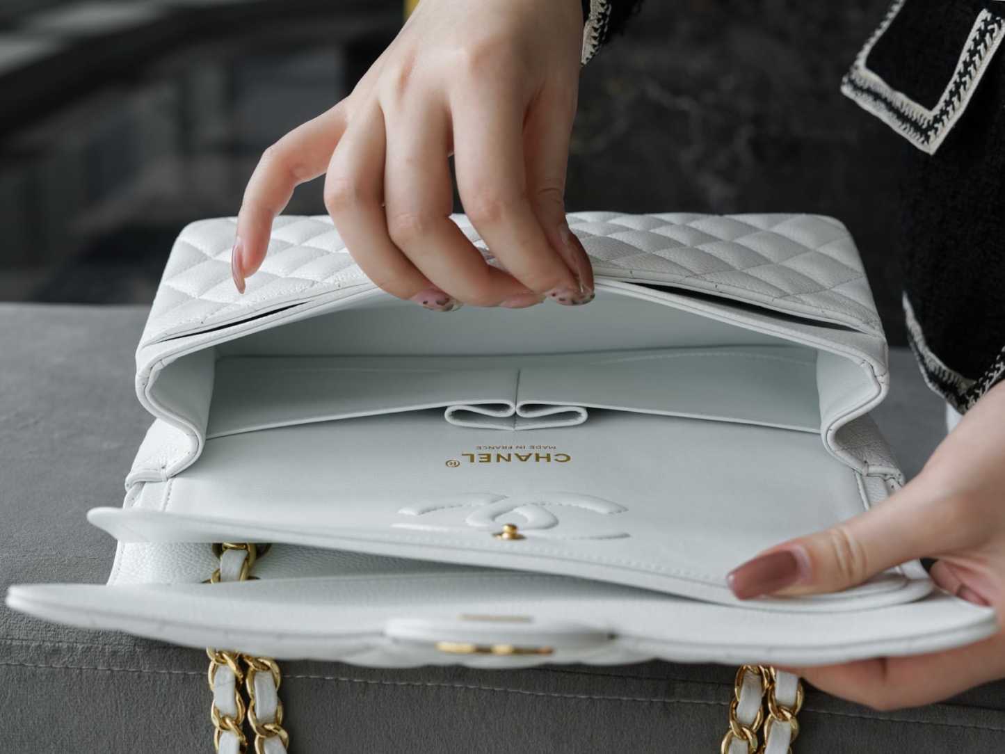 CC CF25 Classic flap bag Caviar leather