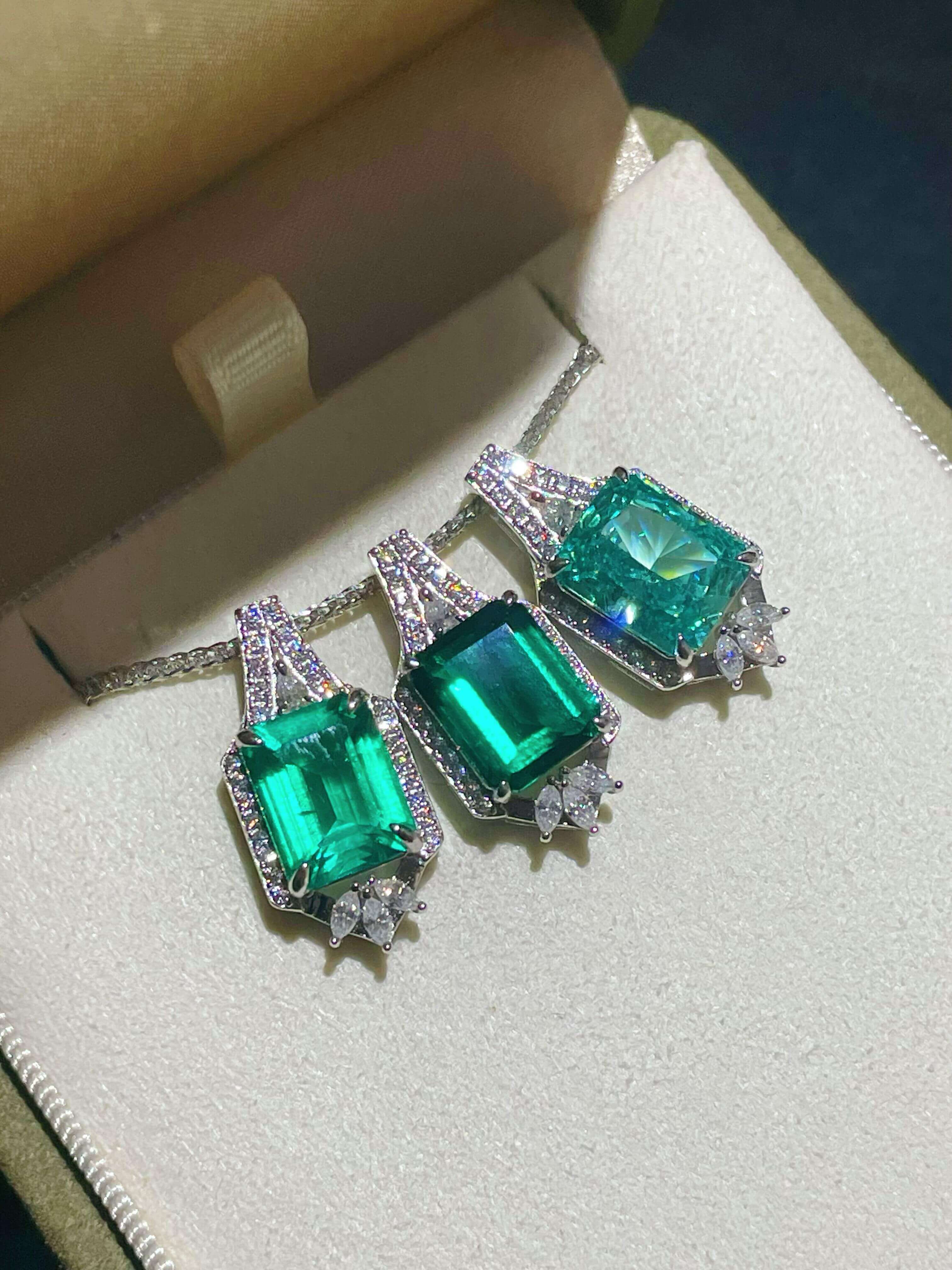 "Nightglow" | Lab-Grown Emerald & Paraiba S925 Sterling Silver Necklace