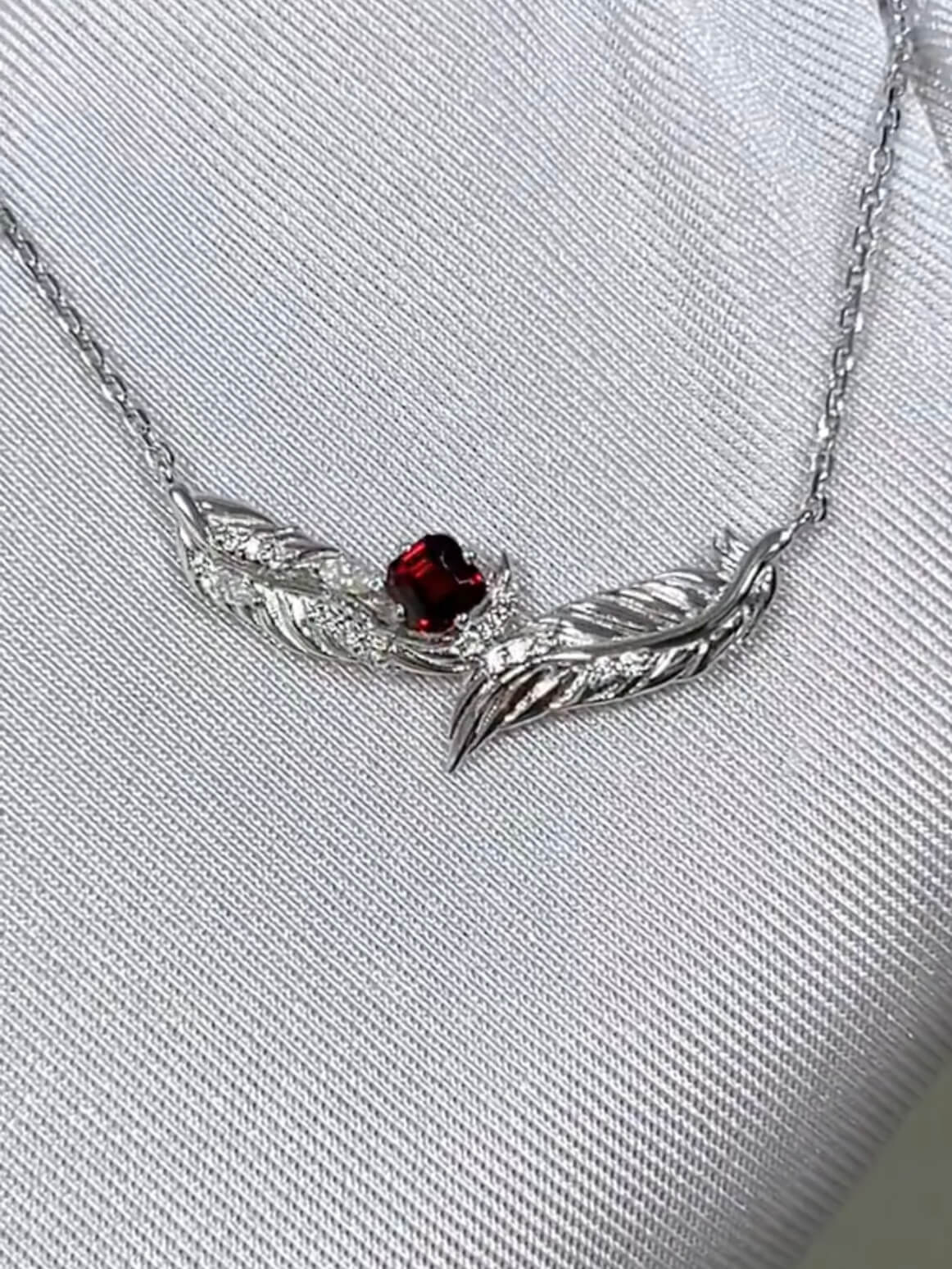 Soul Feather Necklace | 925 Silver Platinum-Plated Moissanite & Red Tourmaline