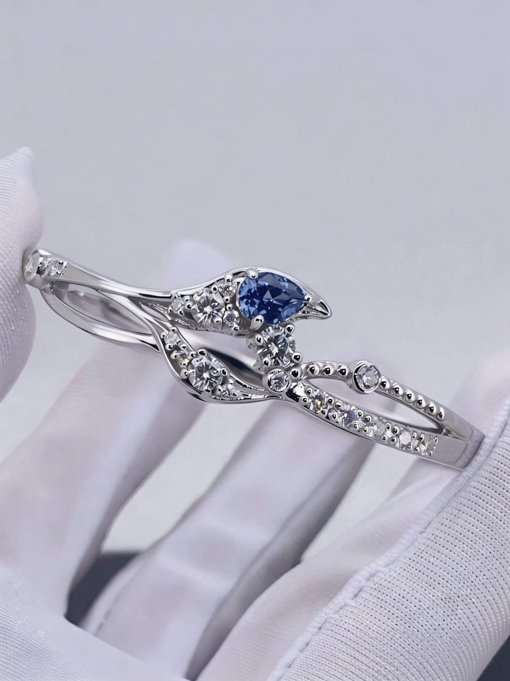 Tidal Devotion | Fishtail Bracelet | Lemurian Affinity 100 Token | Platinum Plated S925