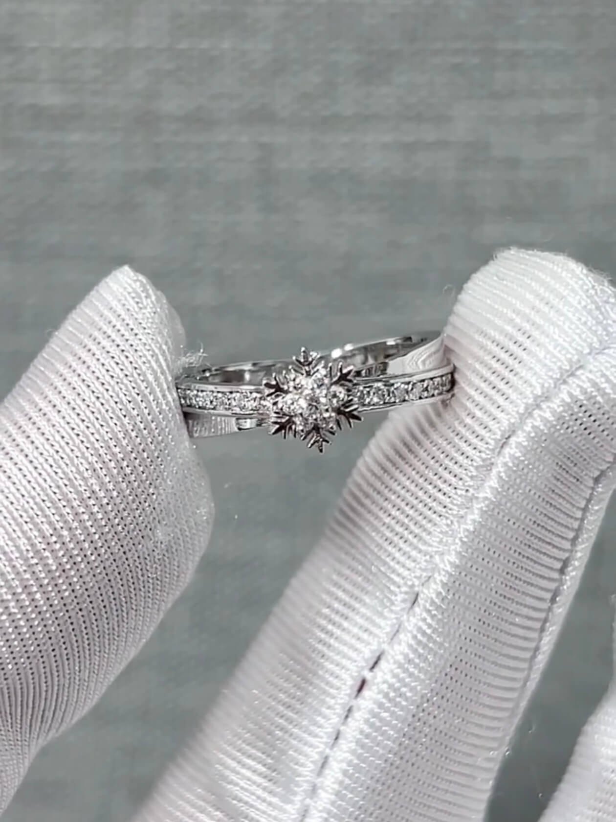 Everlasting Snow | Couple Ring Set  | 925 Sterling Silver Platinum-Plated Moissanite