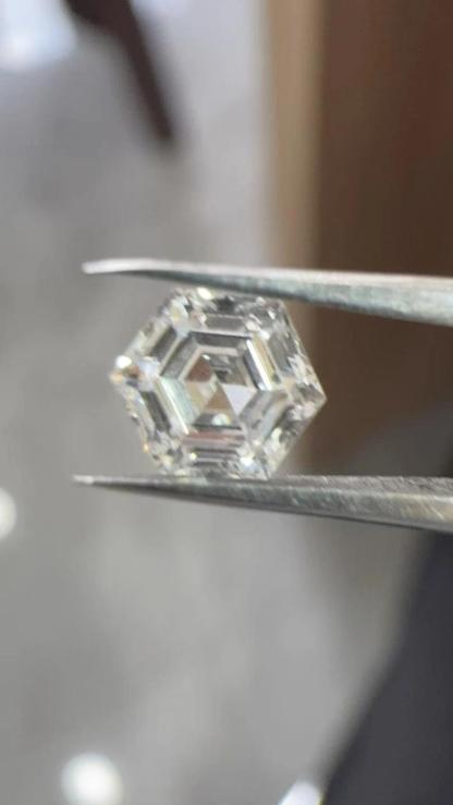 Everlasting Jasmine | Wedding Ring | 925 Sterling Silver Platinum-Plated Moissanite